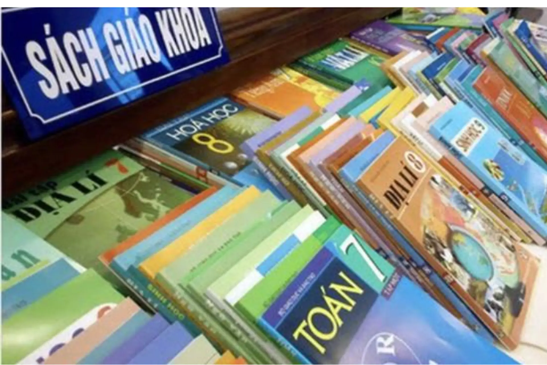 Đề mục là gì? Cách trình bày đề mục, tiểu đề mục trên sách giáo khoa theo tiêu chuẩn quốc gia