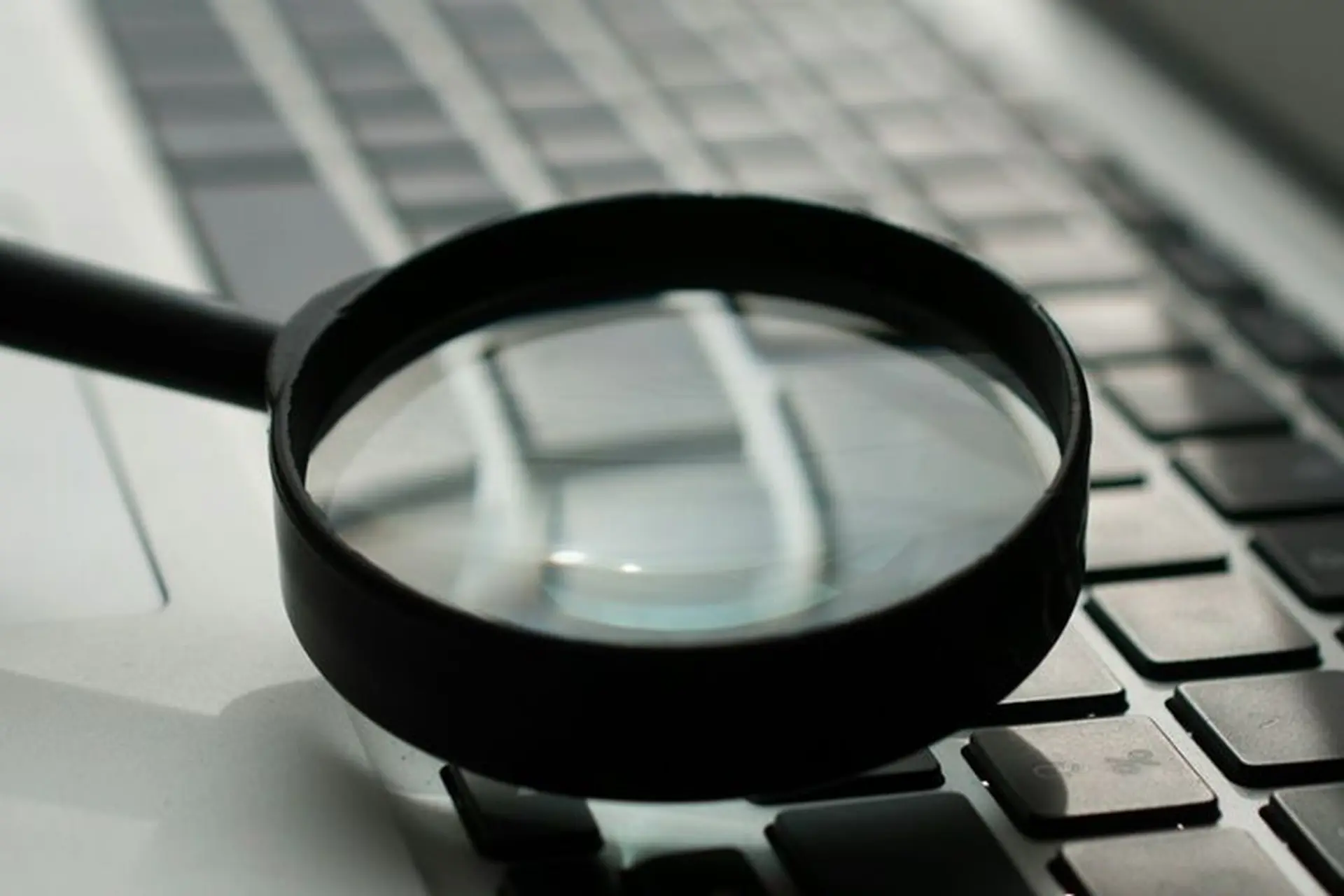 Deep Research là gì? Cách sử dụng Deep Research của OpenAI và hạn chế cần lưu ý