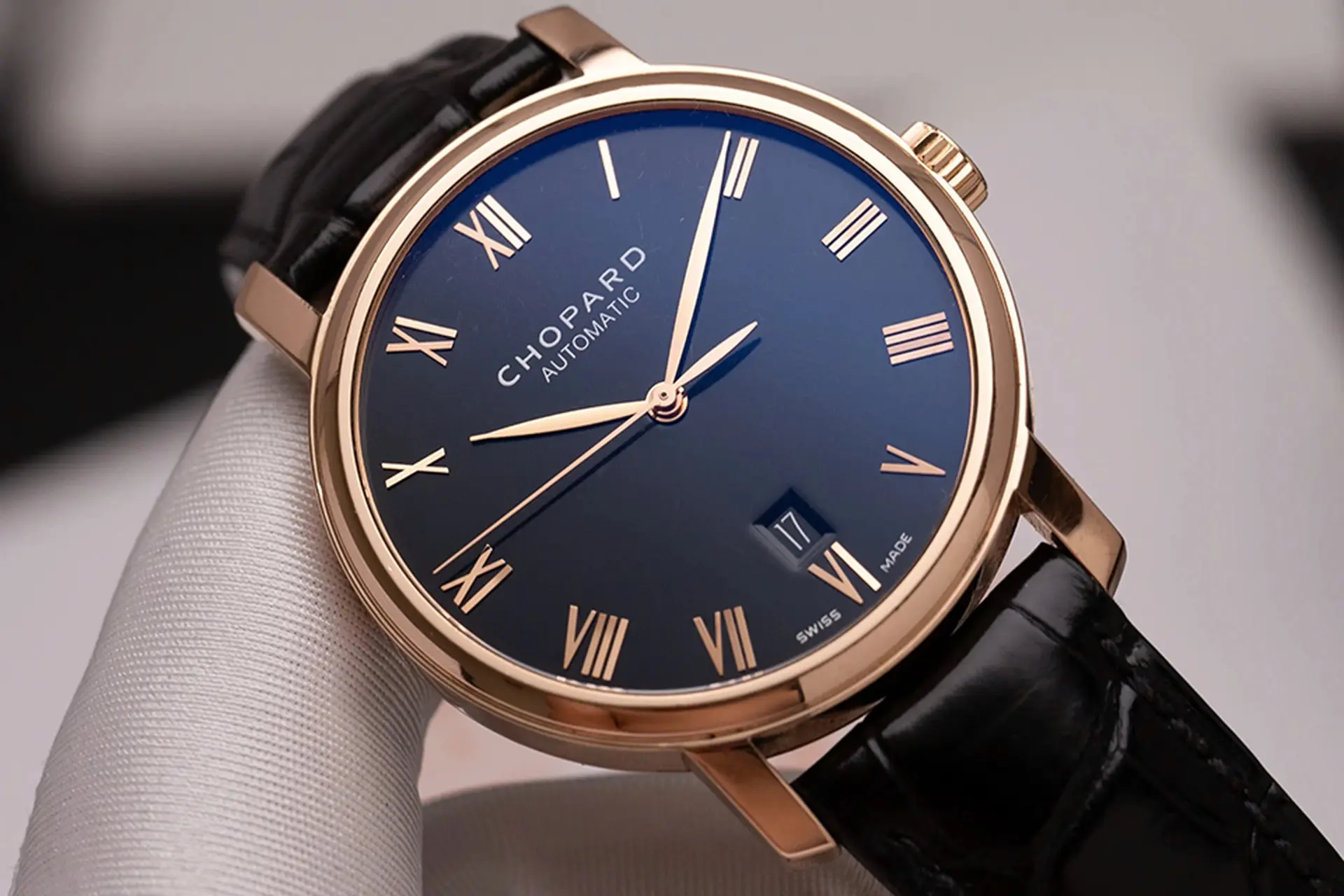 Đồng hồ Chopard của nước nào? Khám phá những mẫu đồng hồ Chopard hot nhất 2025