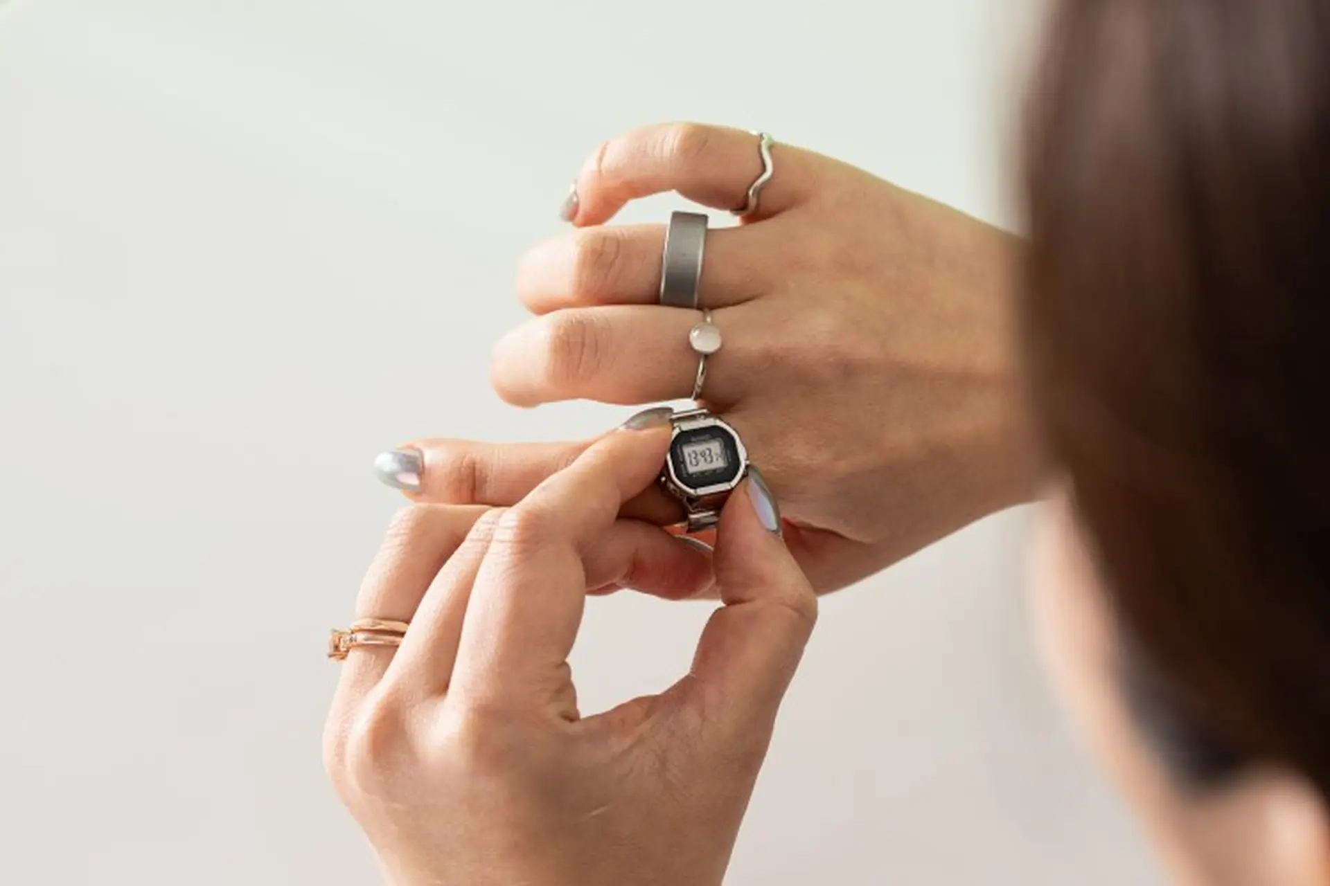 Sau thời gian dài cháy hàng, đồng hồ nhẫn Casio CRW001-1 đã chính thức trở lại