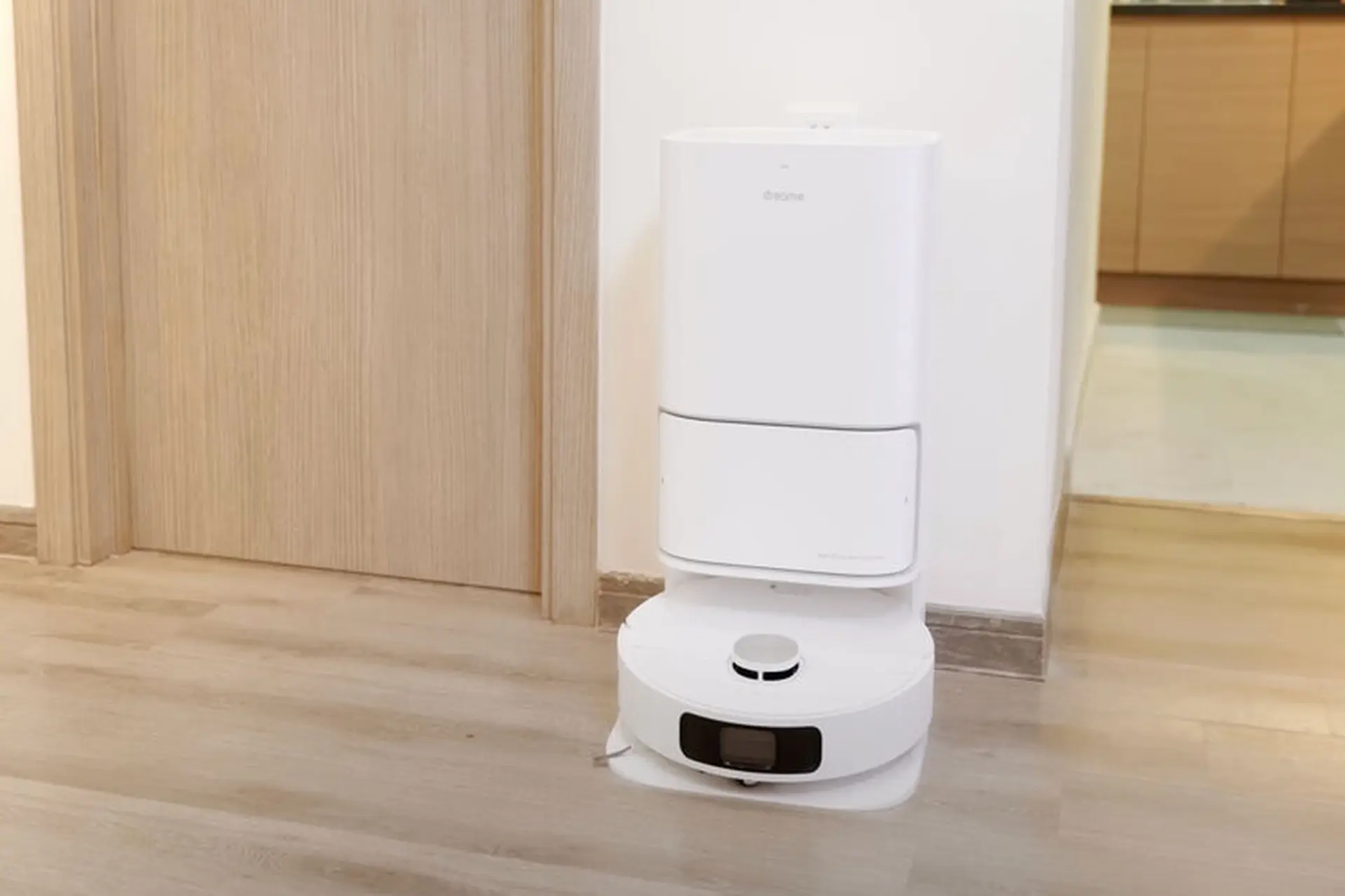 Robot hút bụi Dreame L10 Ultra thay đổi cuộc sống của tôi: Tiết kiệm thời gian dọn dẹp, tôi có thêm thời gian cho gia đình và con nhỏ