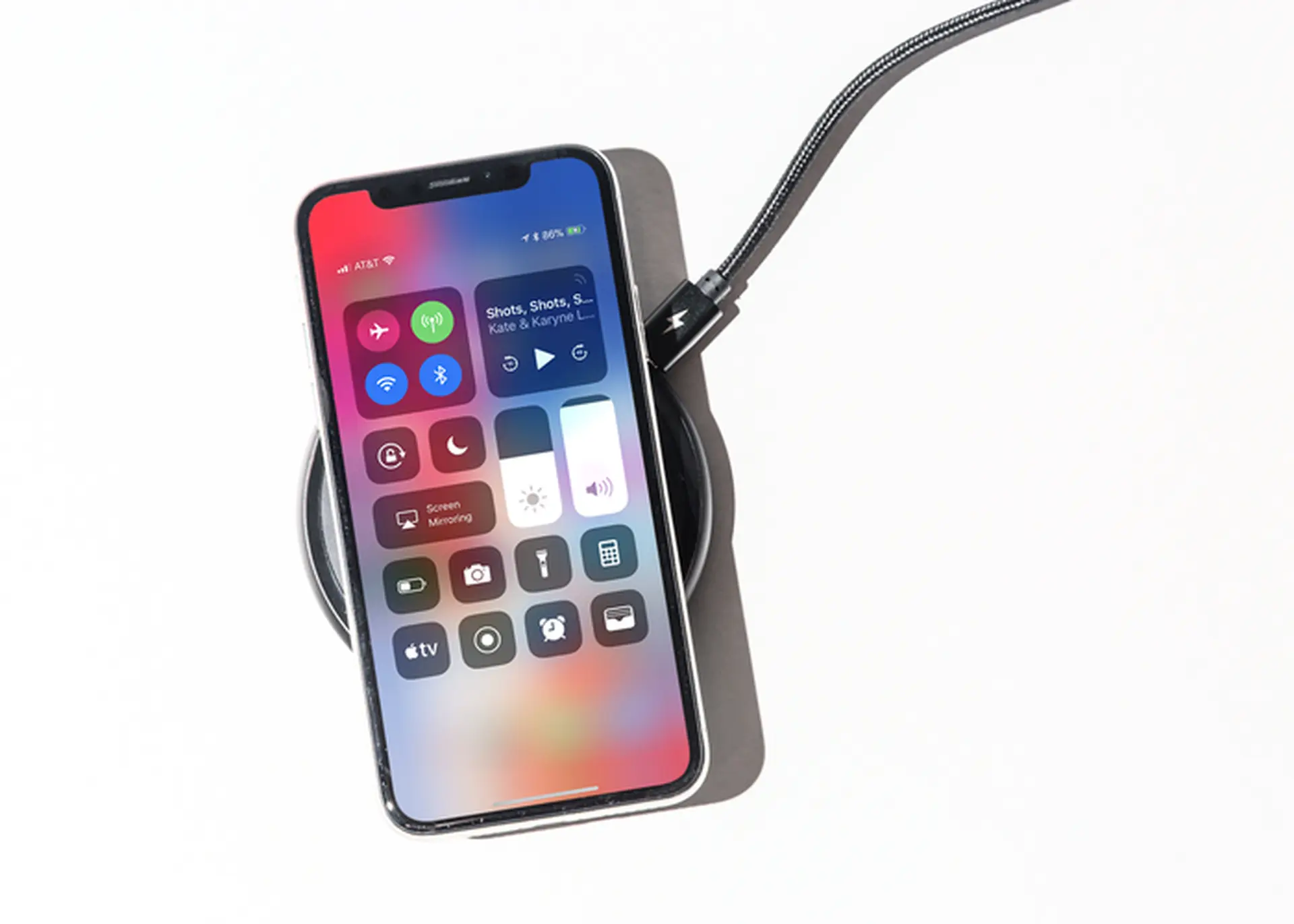 Khám phá dung lượng pin iPhone các dòng: Tìm hiểu thông số và các yếu tố ảnh hưởng pin