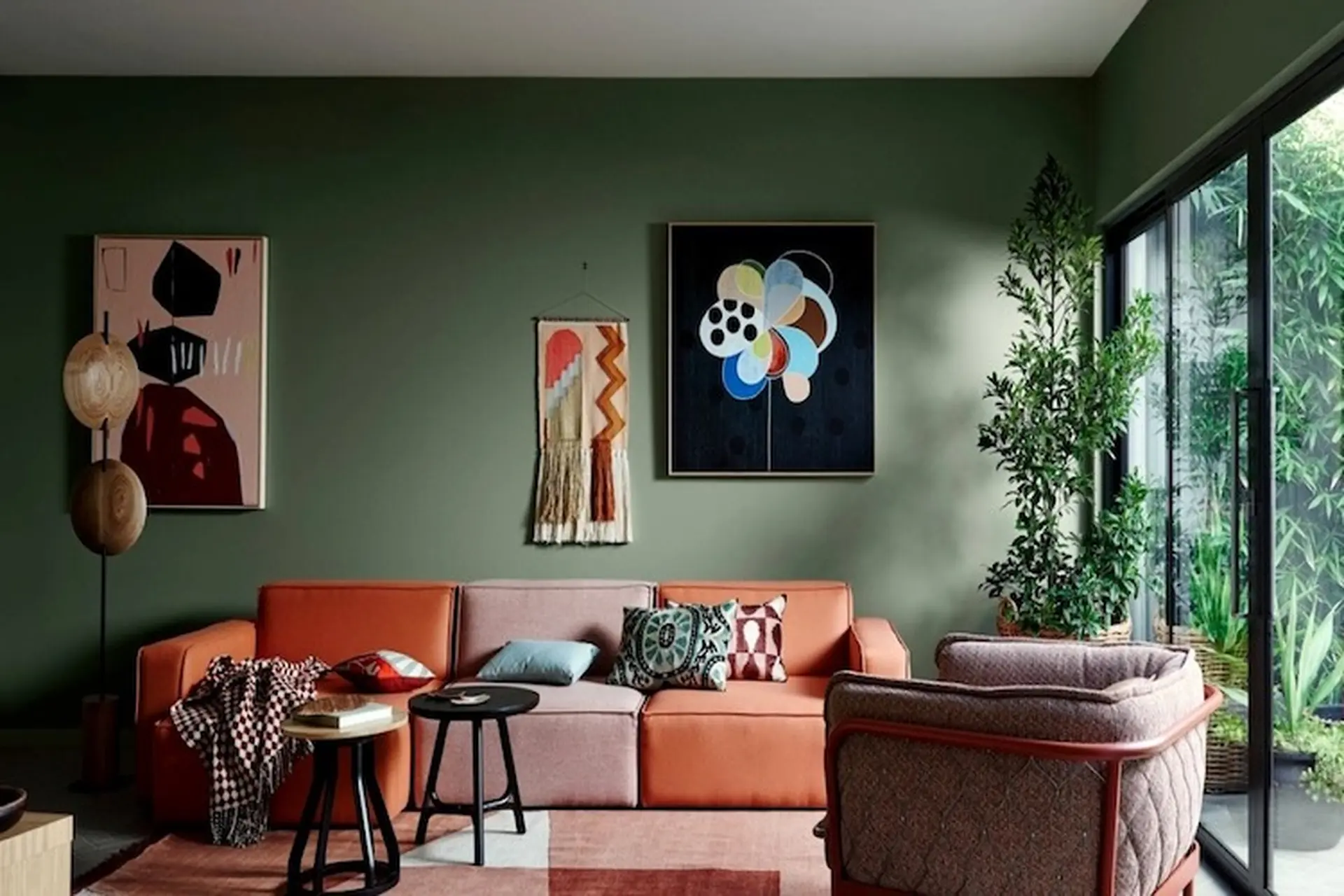 Earth tone là gì? Earth tone trong thiết kế, thời trang, nội thất và phong cách sống tinh tế