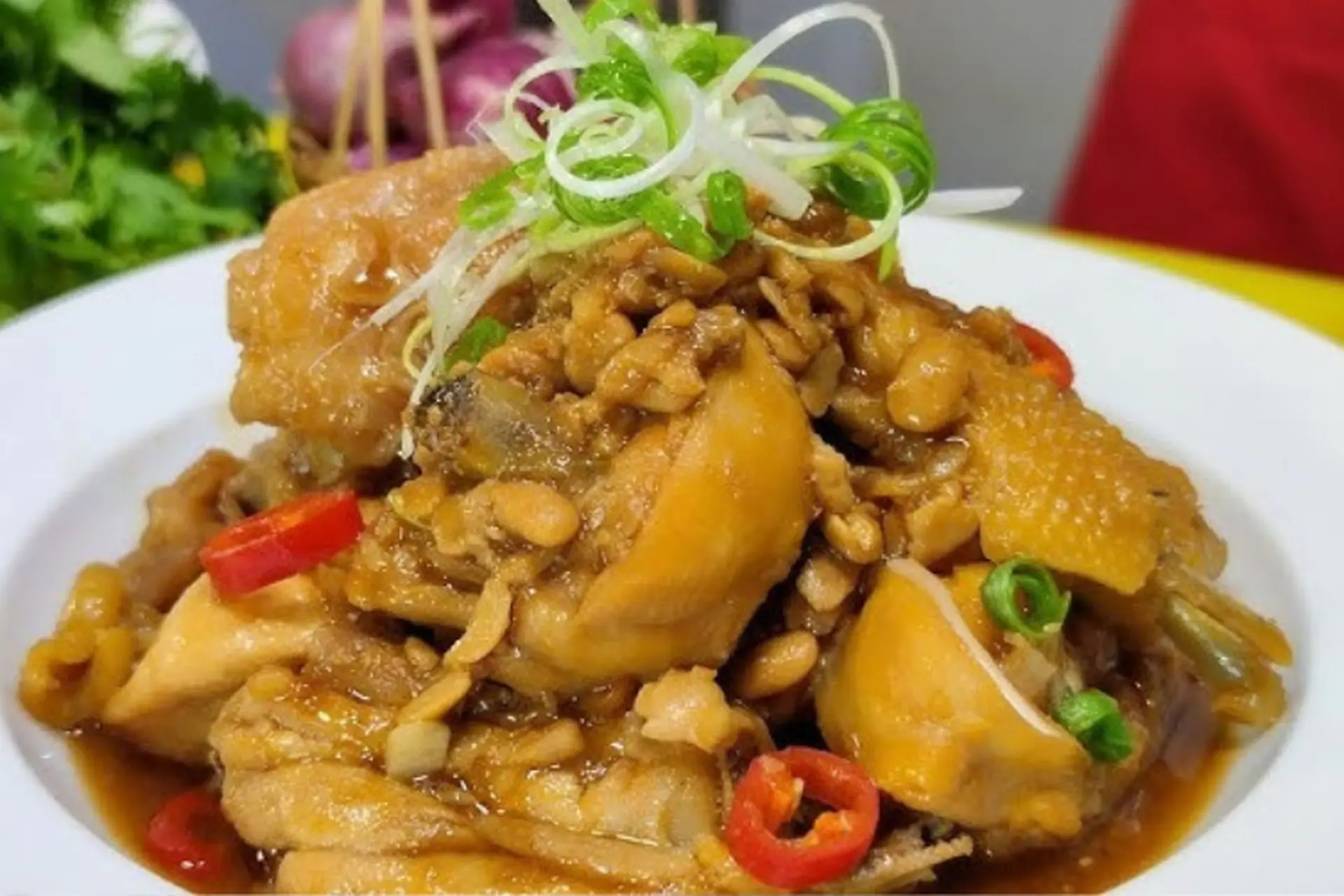 Chi tiết công thức làm gà kho tương hột lạ miệng, thơm ngon, hấp dẫn, đưa cơm