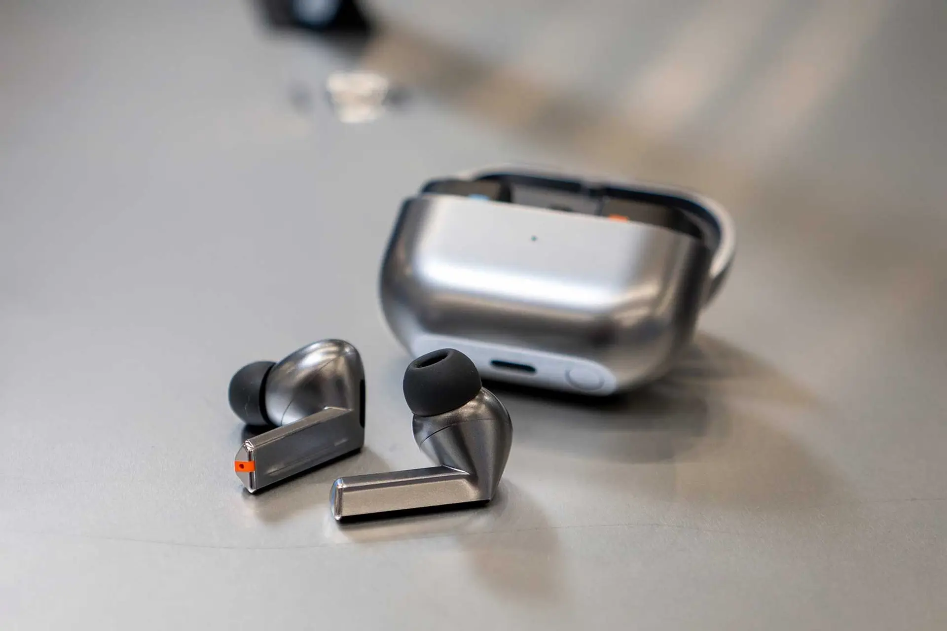 Galaxy Bud4 và Buds4 Pro lộ giá, chuẩn bị trình làng cùng Galaxy S26