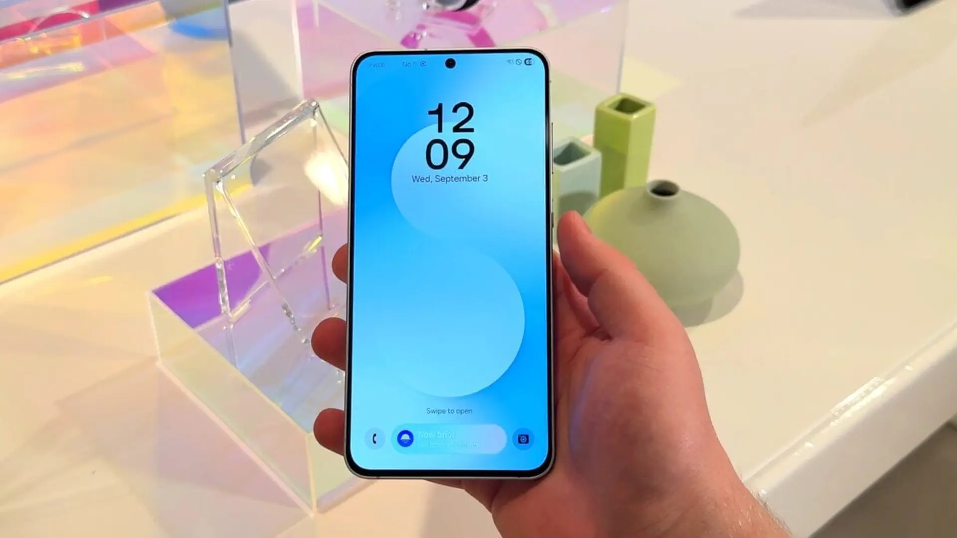 Galaxy S25 FE được nâng cấp tốc độ sạc, cạnh tranh với Galaxy S25 Ultra