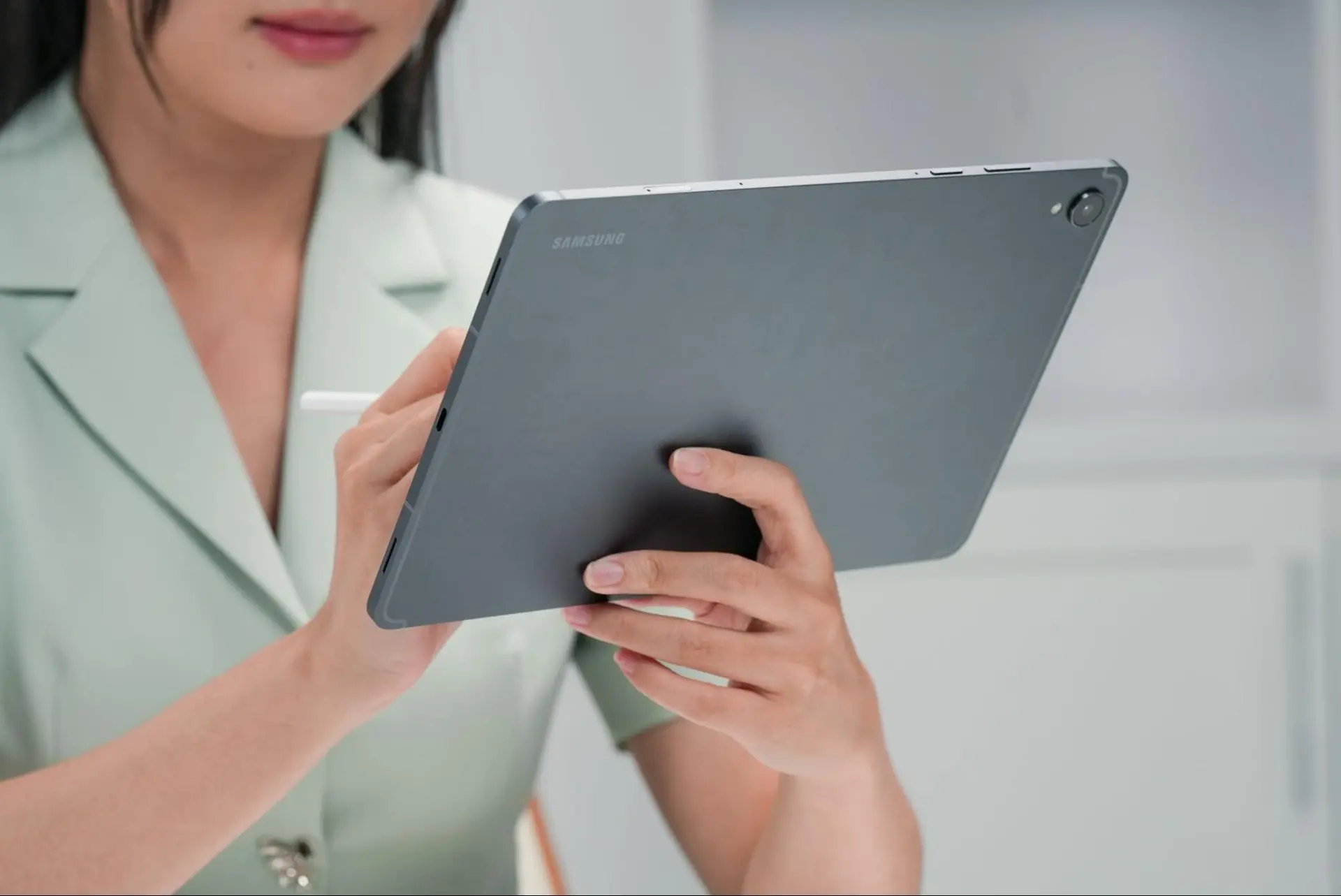 Tốt nghiệp rồi mới hiểu: Galaxy Tab S11 chính là trợ lý hậu giảng đường mà ai cũng cần