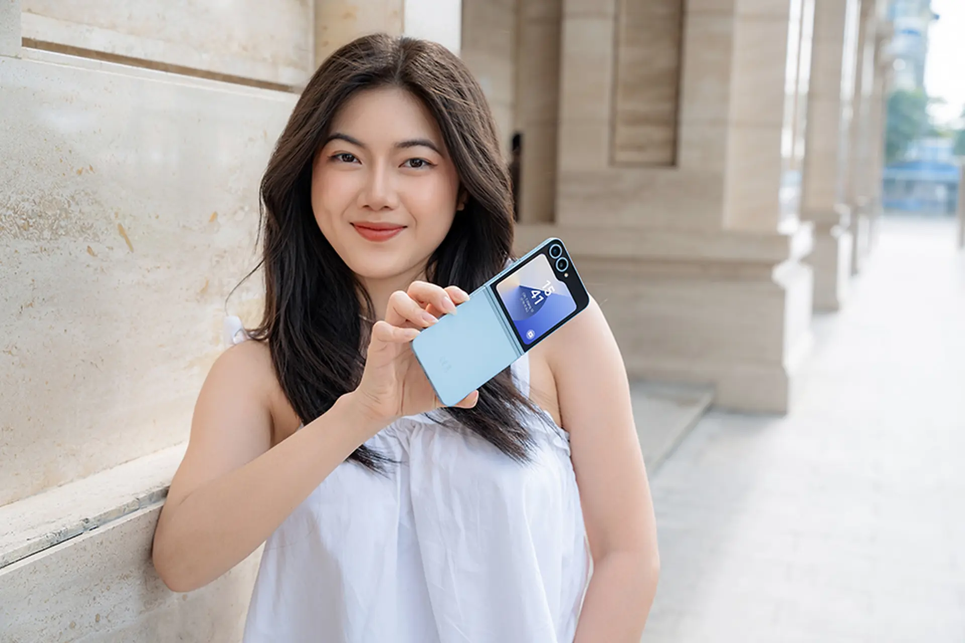 Galaxy Z Flip6 tạo sự khác biệt qua những giá trị cốt lõi: Hoàn thiện chỉn chu, nếp gấp rất mờ và pin ấn tượng