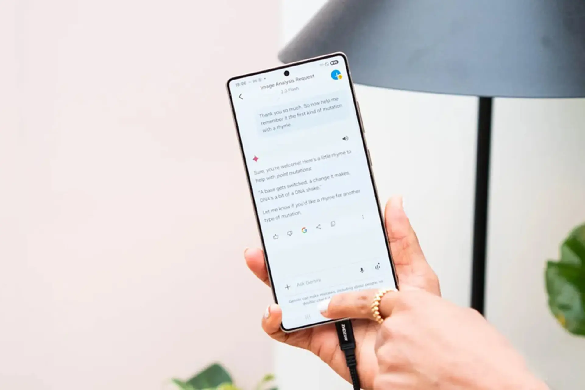 Gemini AI đã hỗ trợ tải lên 10 hình ảnh cùng lúc, giúp nâng cao khả năng xử lý và so sánh