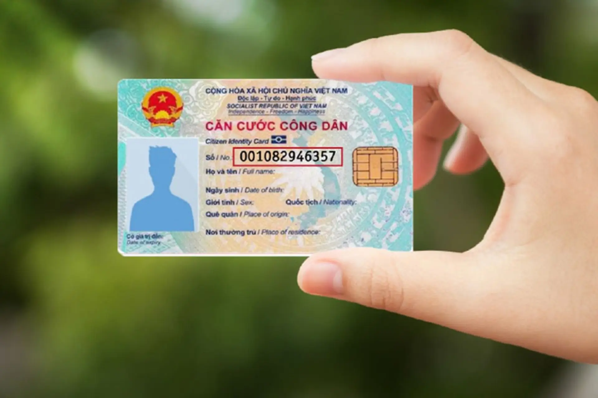Giấy tờ tùy thân là gì? Ý nghĩa, phân loại và các quy định cần nắm rõ
