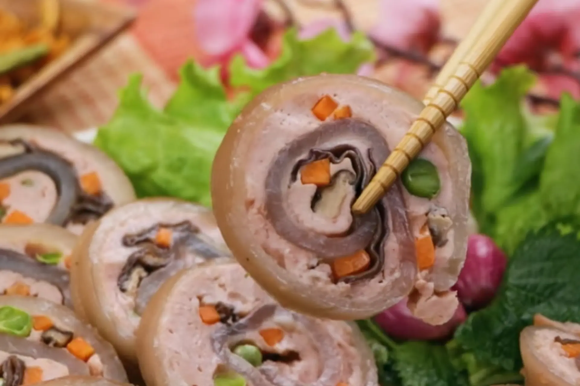 2 cách làm giò bì cuộn thơm ngon, chuẩn vị ngay tại nhà, đảm bảo “tốn cơm” những ngày se lạnh
