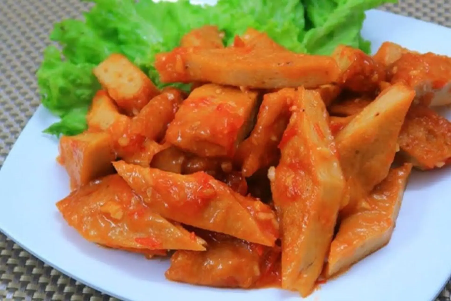 Bật mí bí quyết làm giò lụa xào chua ngọt đậm đà, cực kỳ đưa cơm, ai cũng chế biến được