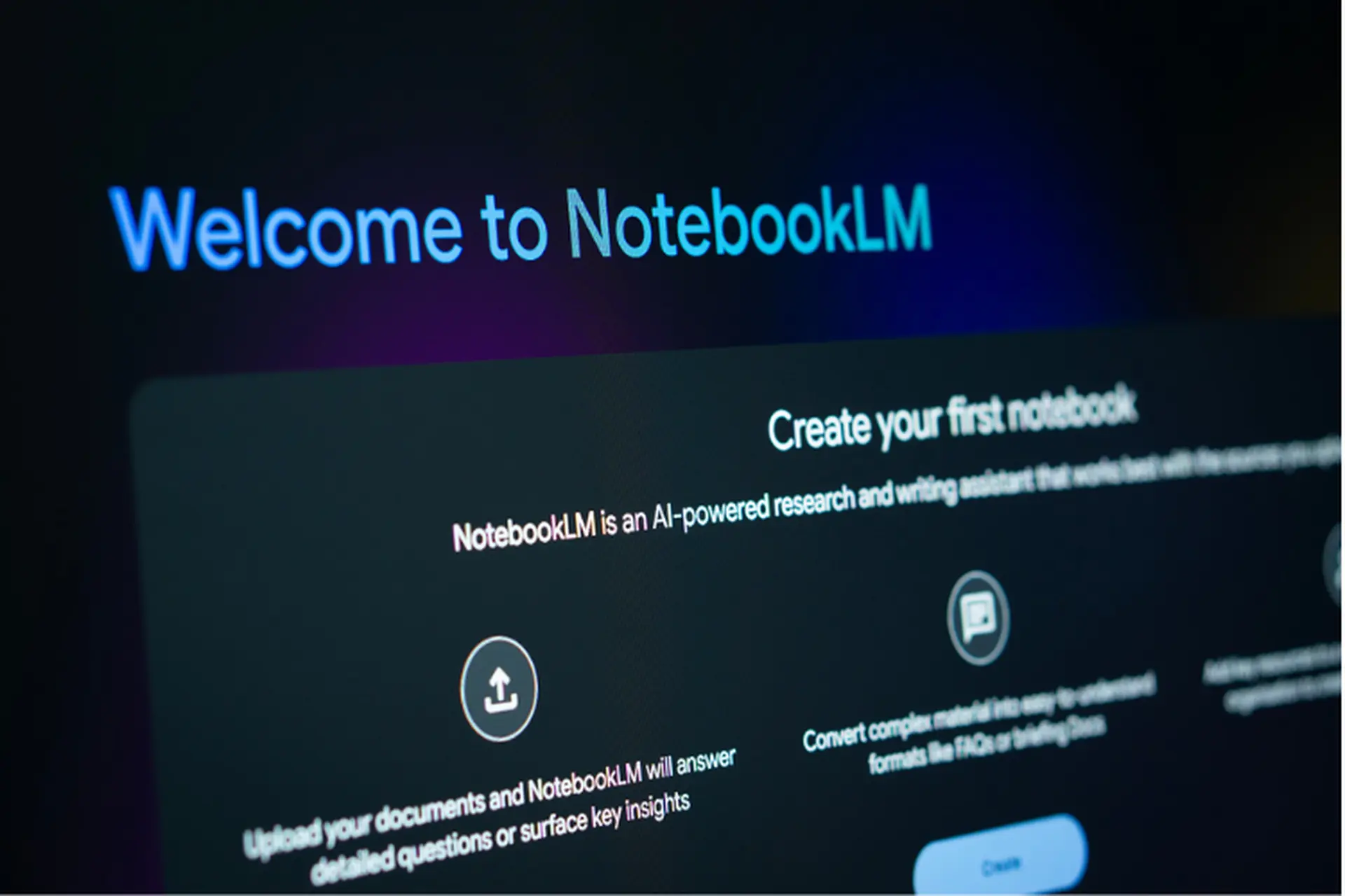 Google NotebookLM là gì? Những tính năng nổi bật thú vị trên NotebookLM mà bạn cần biết