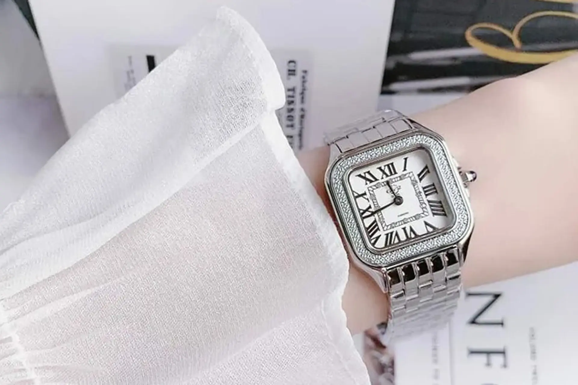 GV2 By Gevril của nước nào? Thông tin chi tiết về thương hiệu