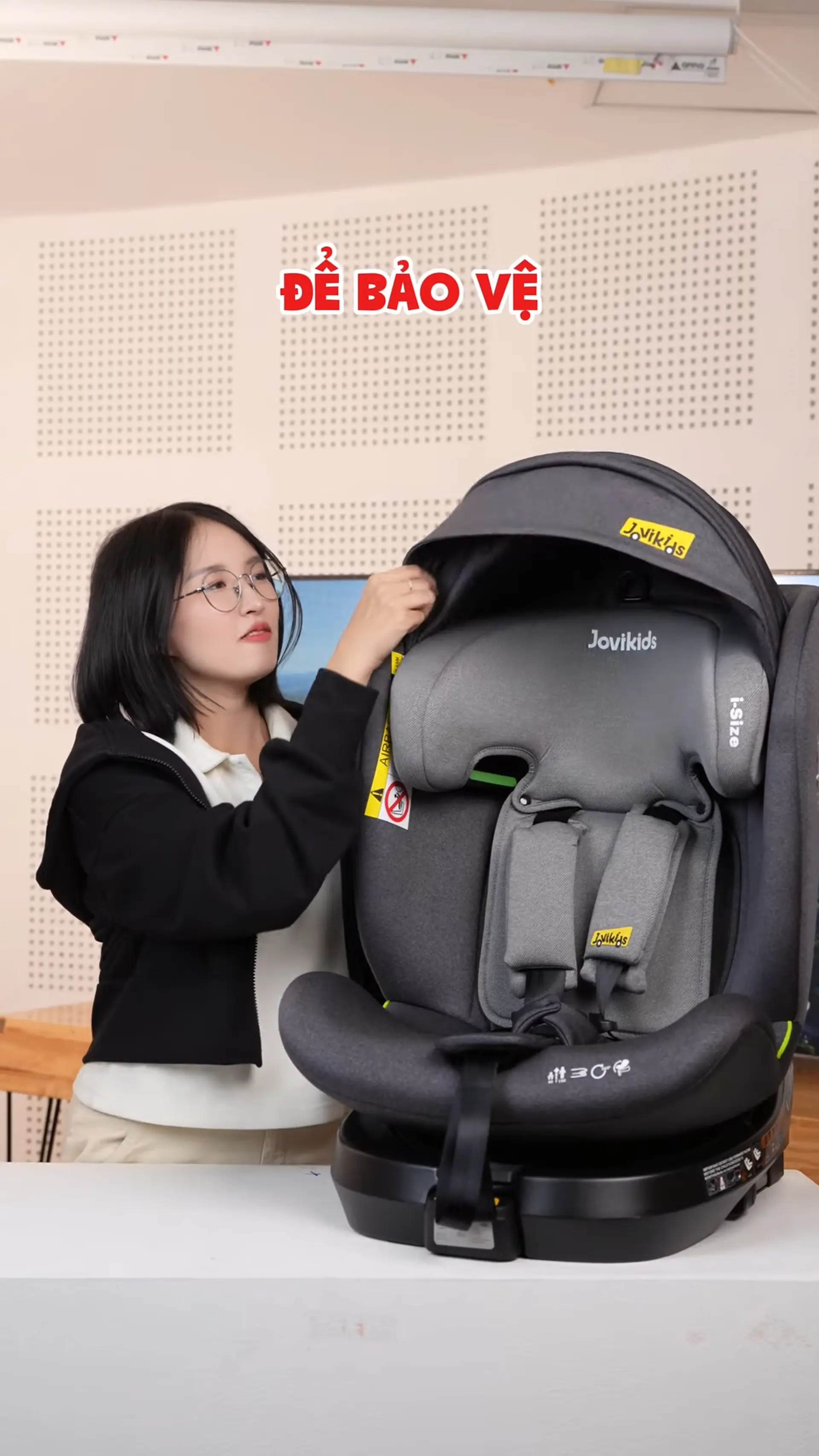 Ghế ô tô cho trẻ em xoay 360 độ có chân chống i-Size Jovikids Ranger 40-150cm