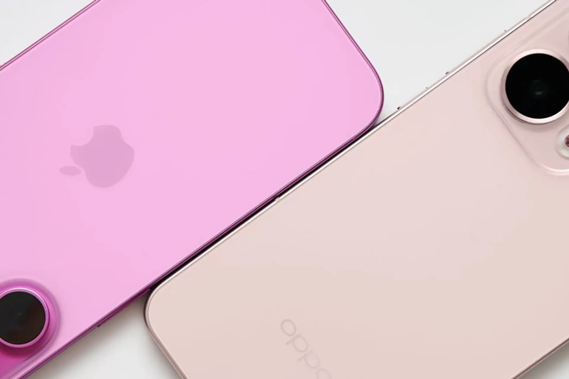 Hình ảnh rò rỉ mới của OPPO Reno13 gây chú ý vì giống iPhone
