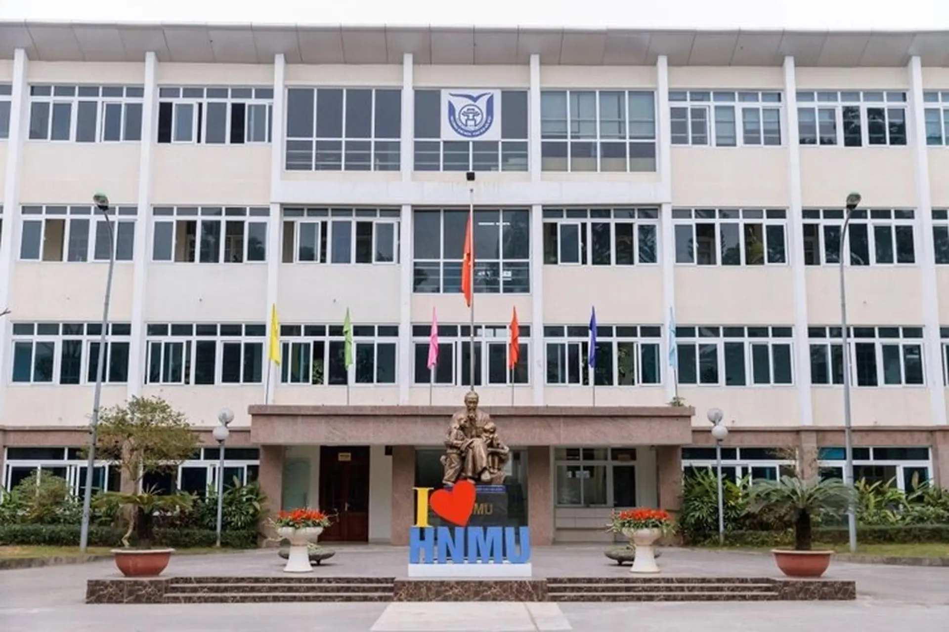 Thông tin về học phí Đại học Thủ đô Hà Nội 2025 mà sinh viên sắp theo học cần biết