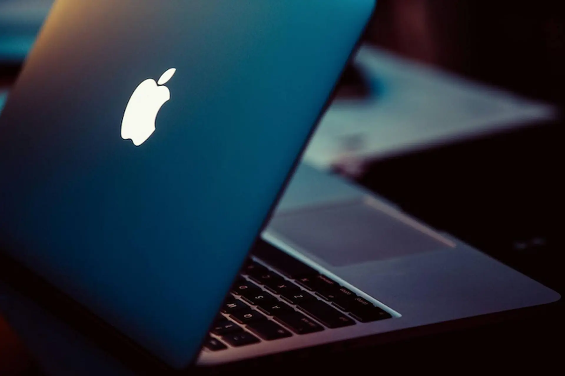 Đăng nhập MacBook không cần mật khẩu bằng các tính năng bảo mật sinh trắc học hiện đại nhất của hệ sinh thái Apple