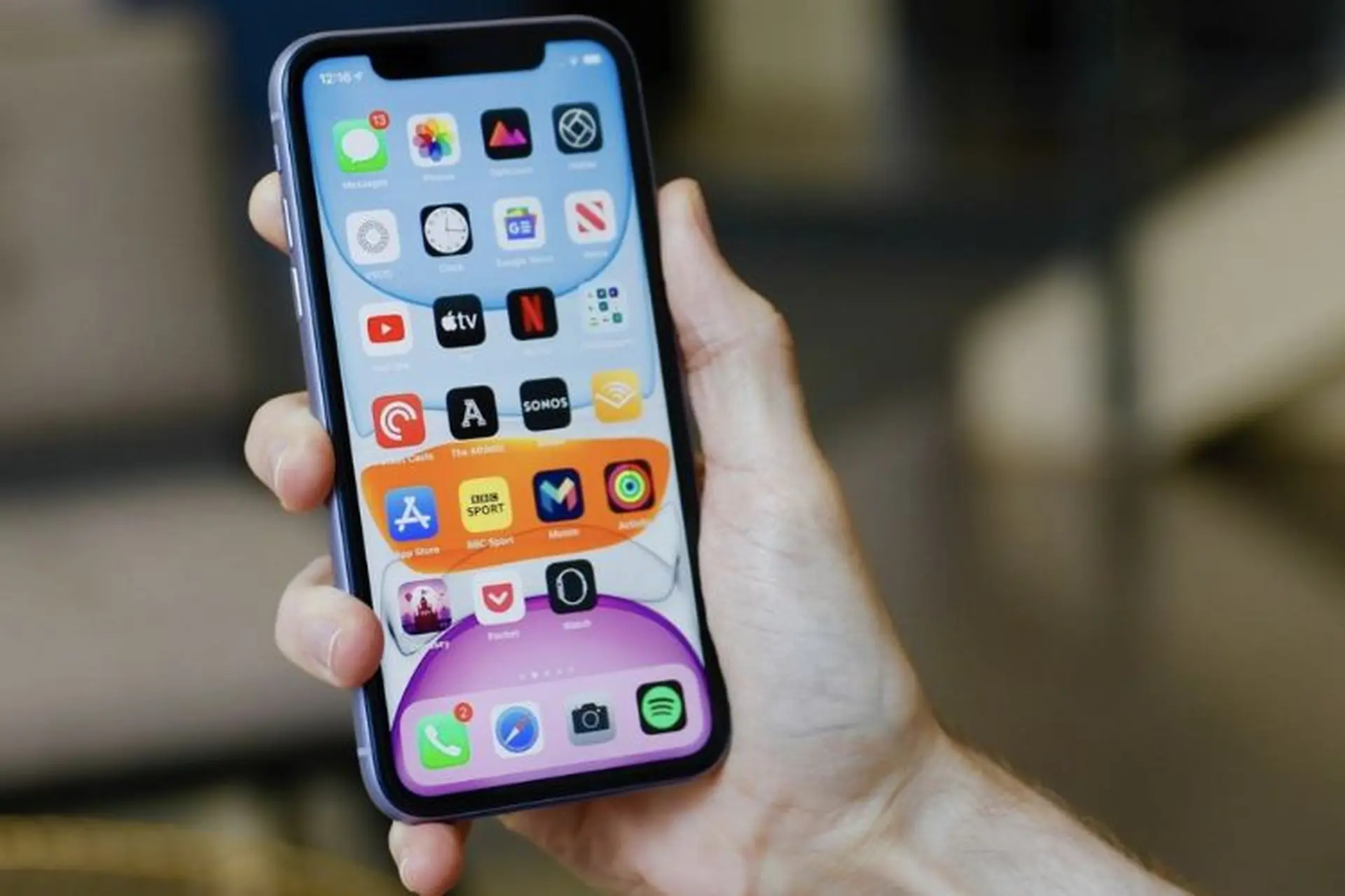 iPhone bị sọc tai thỏ: Dấu hiệu nhận biết, nguyên nhân và các biện pháp khắc phục