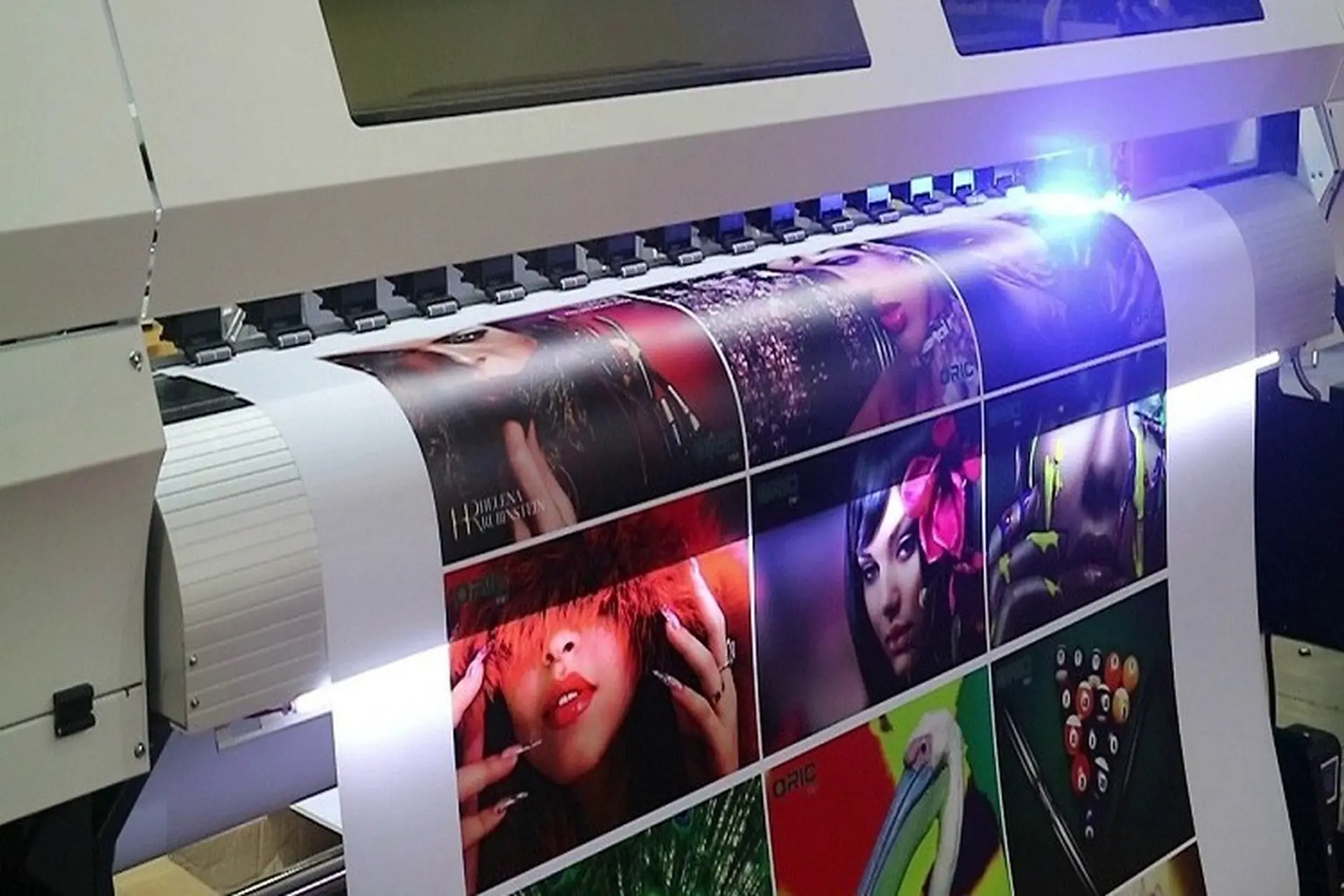 In UV là gì? Khám phá đặc điểm, tính ứng dụng và ưu nhược điểm của công nghệ in UV 