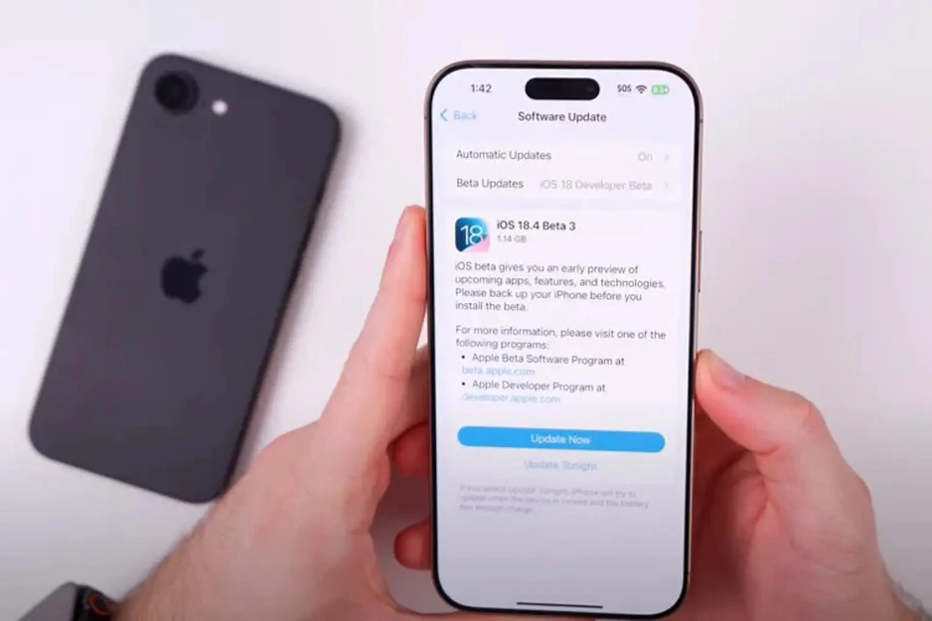 Apple phát hành iOS 18.4 beta 3: Nhiều cải tiến đáng chú ý