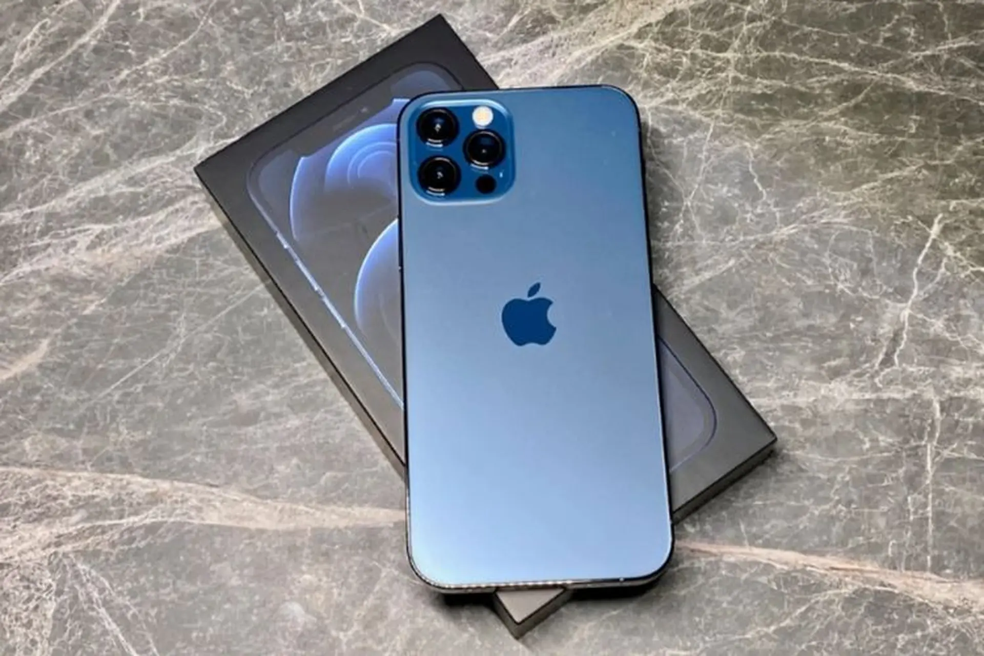 iPhone 12 Pro Max có bị lỗi không? Đánh giá thực tế trong quá trình sử dụng và 5 lỗi thường gặp