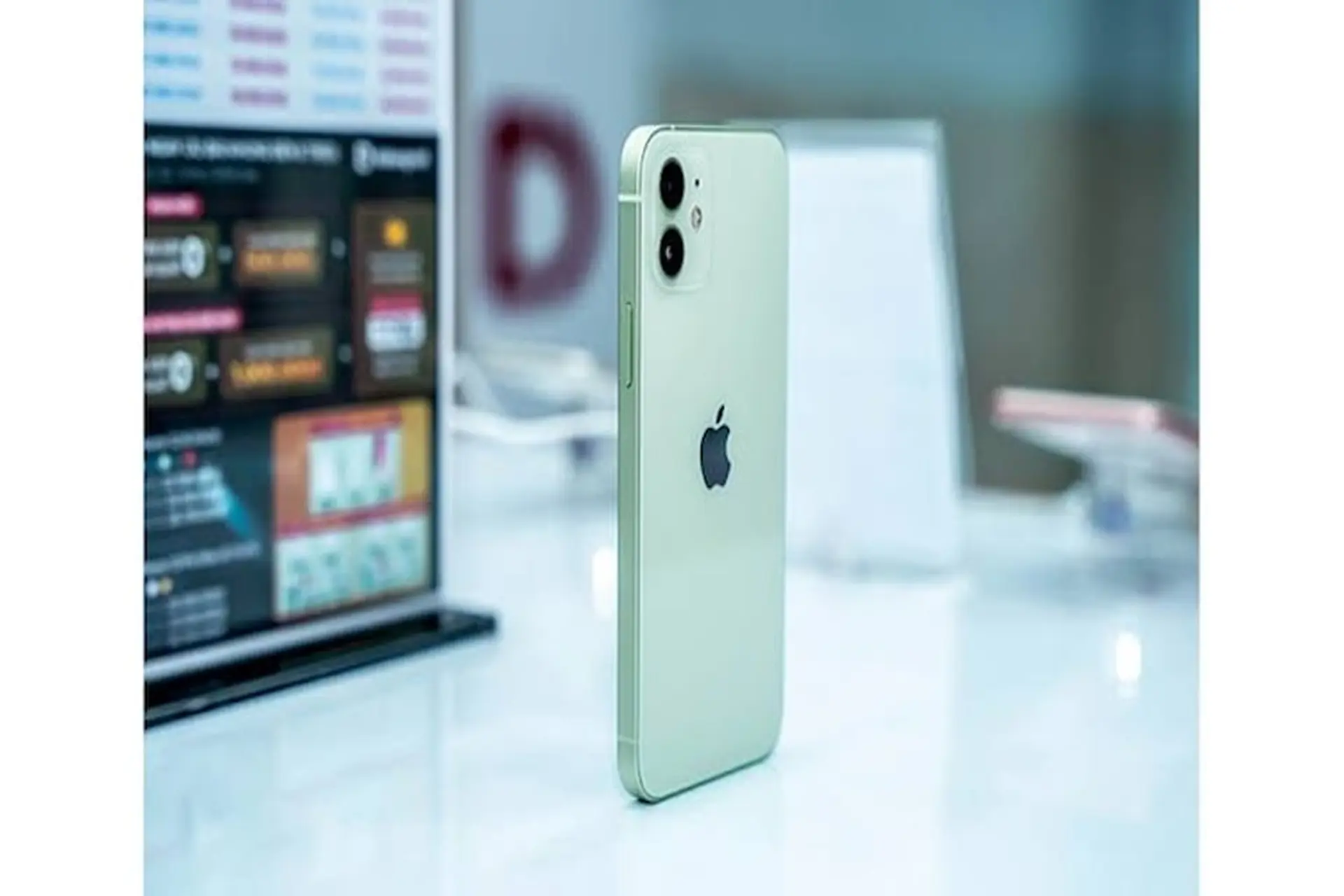 iPhone 12 thông số kỹ thuật chi tiết: Màn hình OLED, chip A14 Bionic, camera kép 12 MP