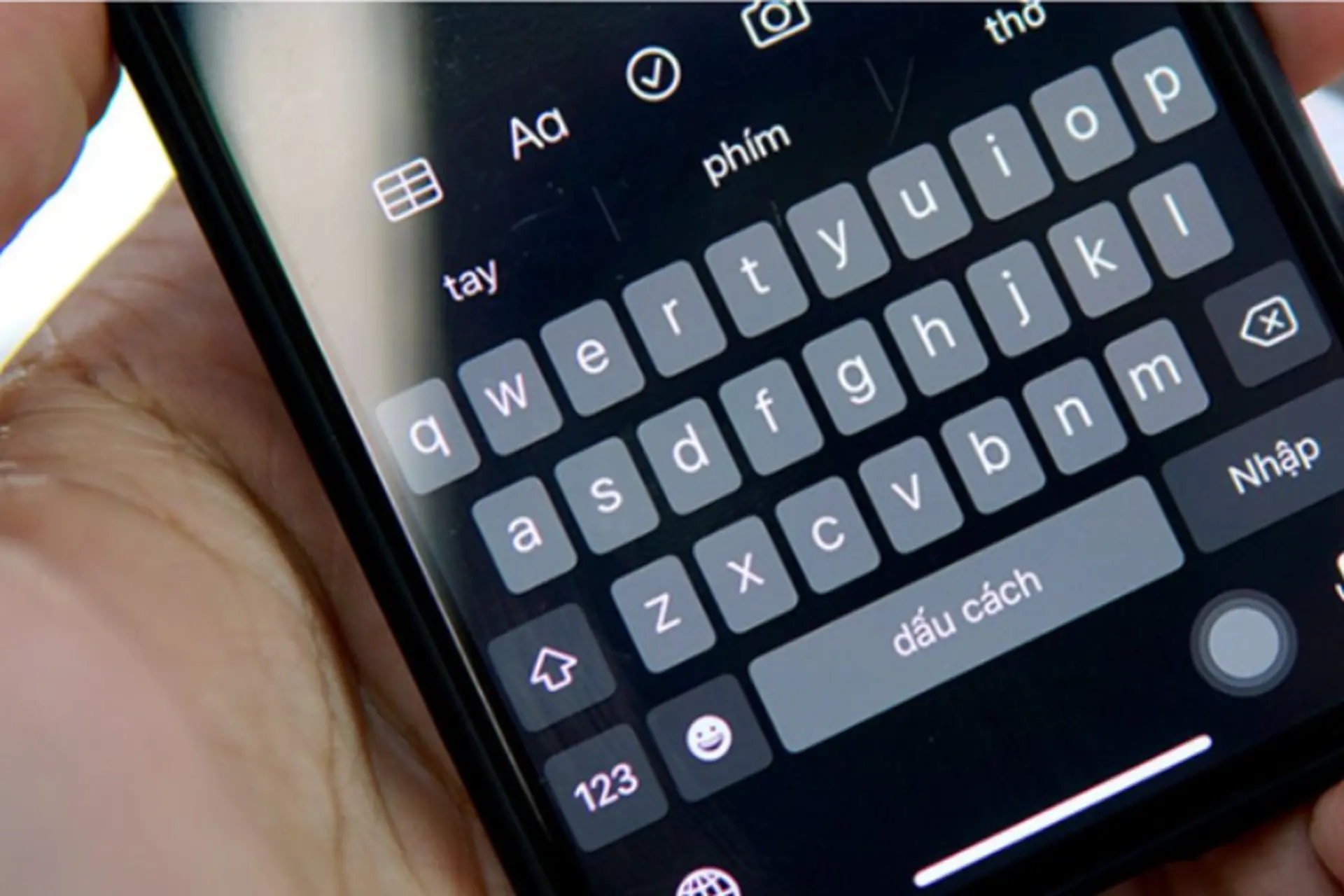 iPhone 16 không gõ được tiếng Việt: Nguyên nhân thường gặp và hướng dẫn cách khắc phục chi tiết