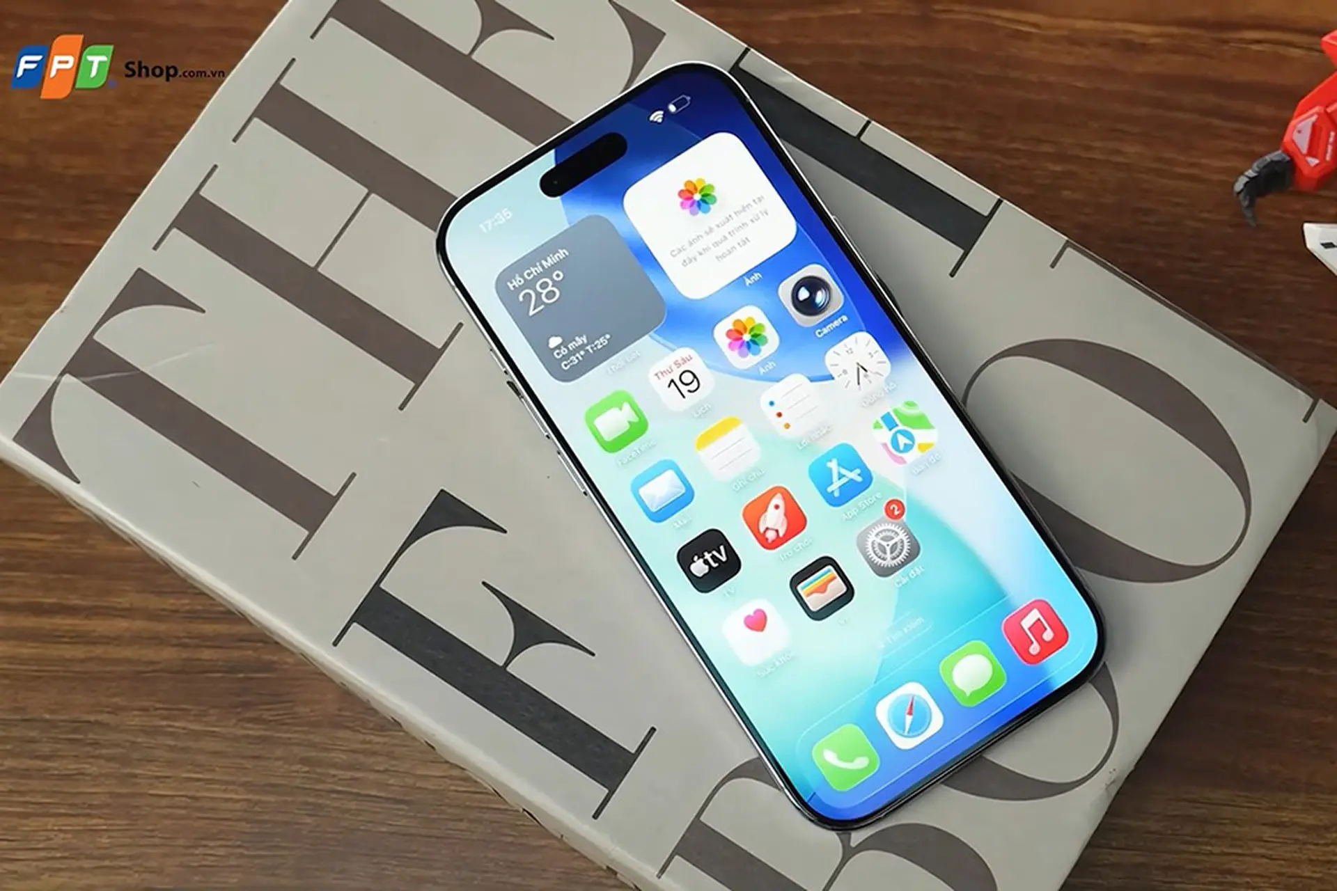 Khi dân văn phòng liên tục “chốt đơn” iPhone Air: Chọn điện thoại, chọn luôn phong cách sống