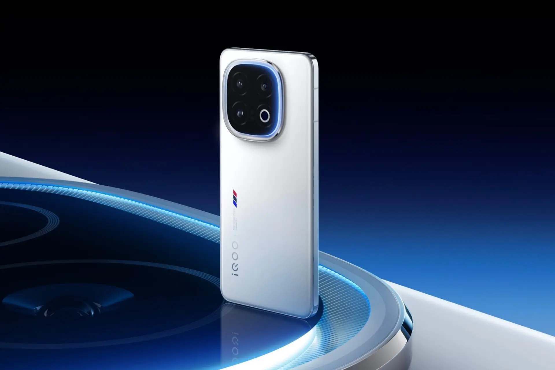 iQOO 15 Ultra sắp ra mắt, tập trung mạnh vào game thủ và streamer