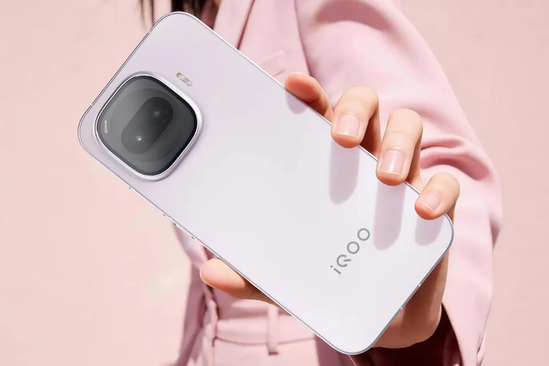 iQOO Z11 Turbo khoe bảng màu ấn tượng, chip Snapdragon 8 Gen 5, camera 200MP