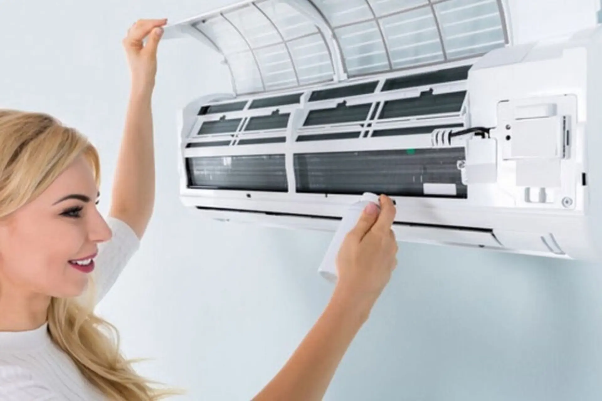 Khi nào nên đổi máy lạnh mới? Tuổi thọ của máy lạnh được bao nhiêu năm?