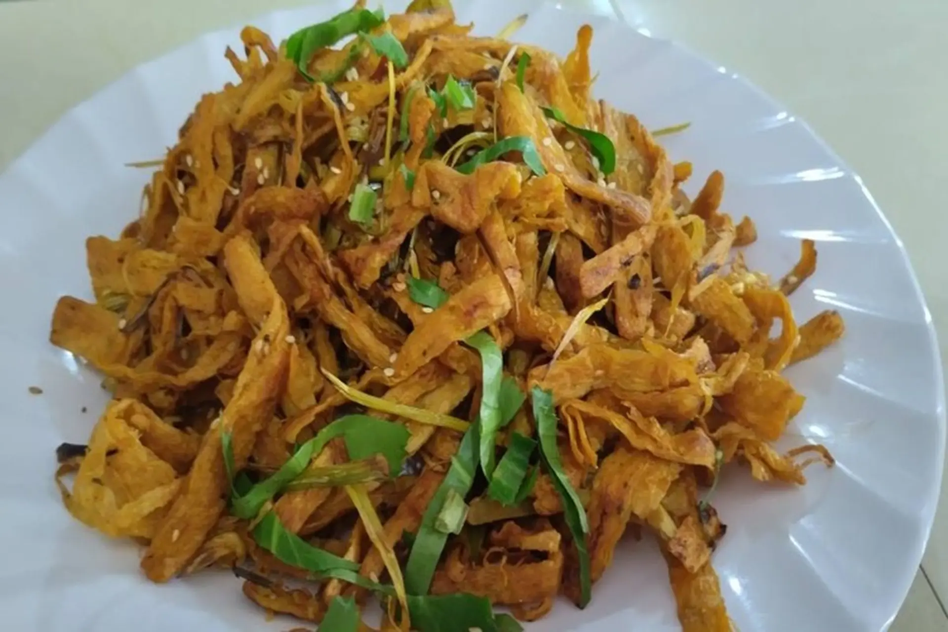 Lưu ngay 2 cách làm khô bò chay thơm ngon, đậm đà hương vị – Công thức đơn giản dễ thực hiện tại nhà