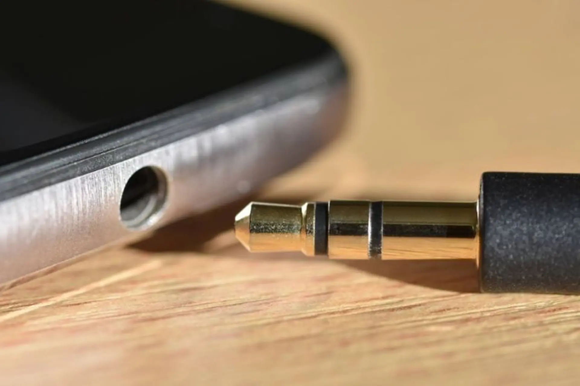 Tìm hiểu về kích thước jack cắm tai nghe điện thoại phổ biến trên thị trường
