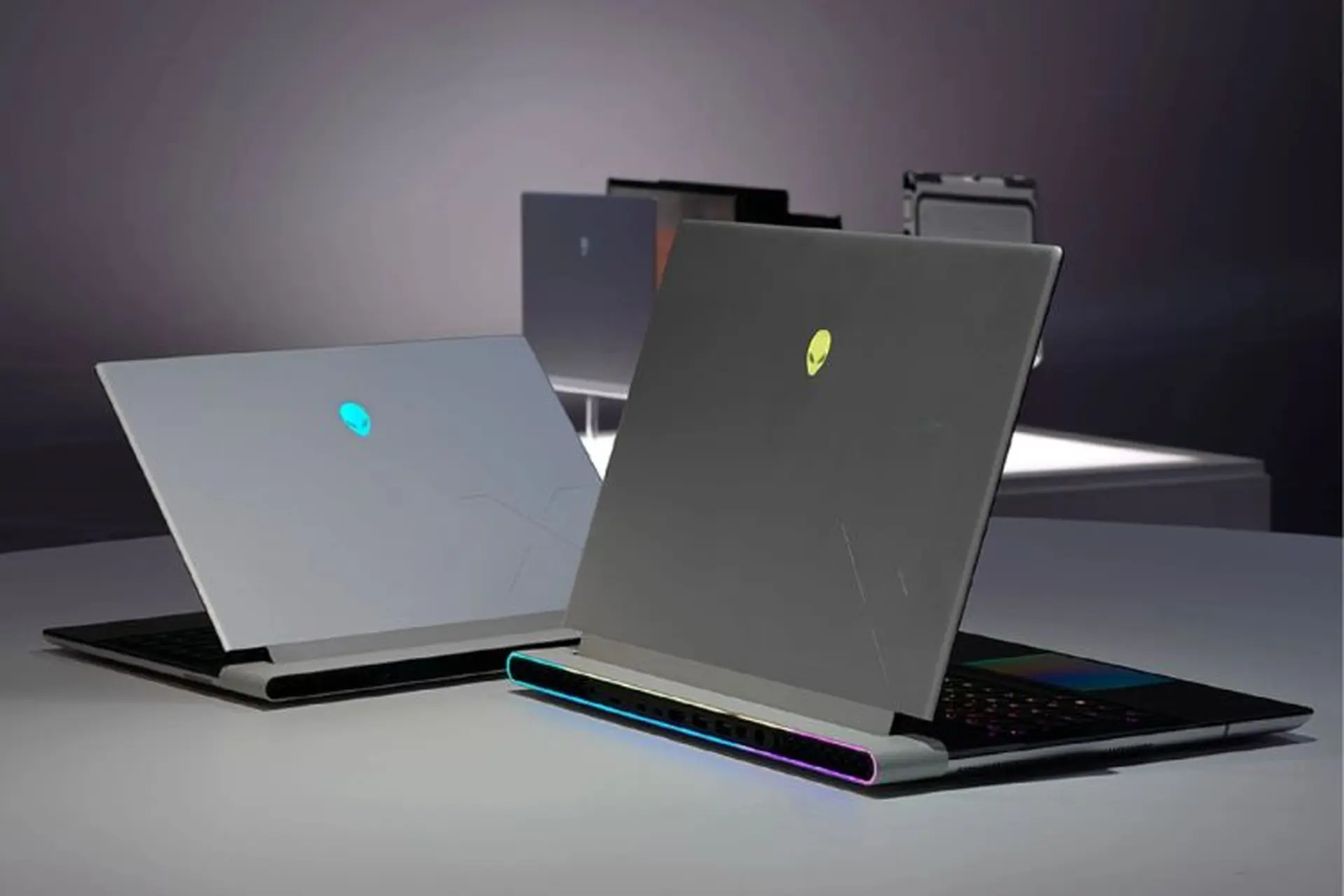 Laptop Alienware có những điểm gì nổi bật? Có xứng đáng đầu tư dòng này không?