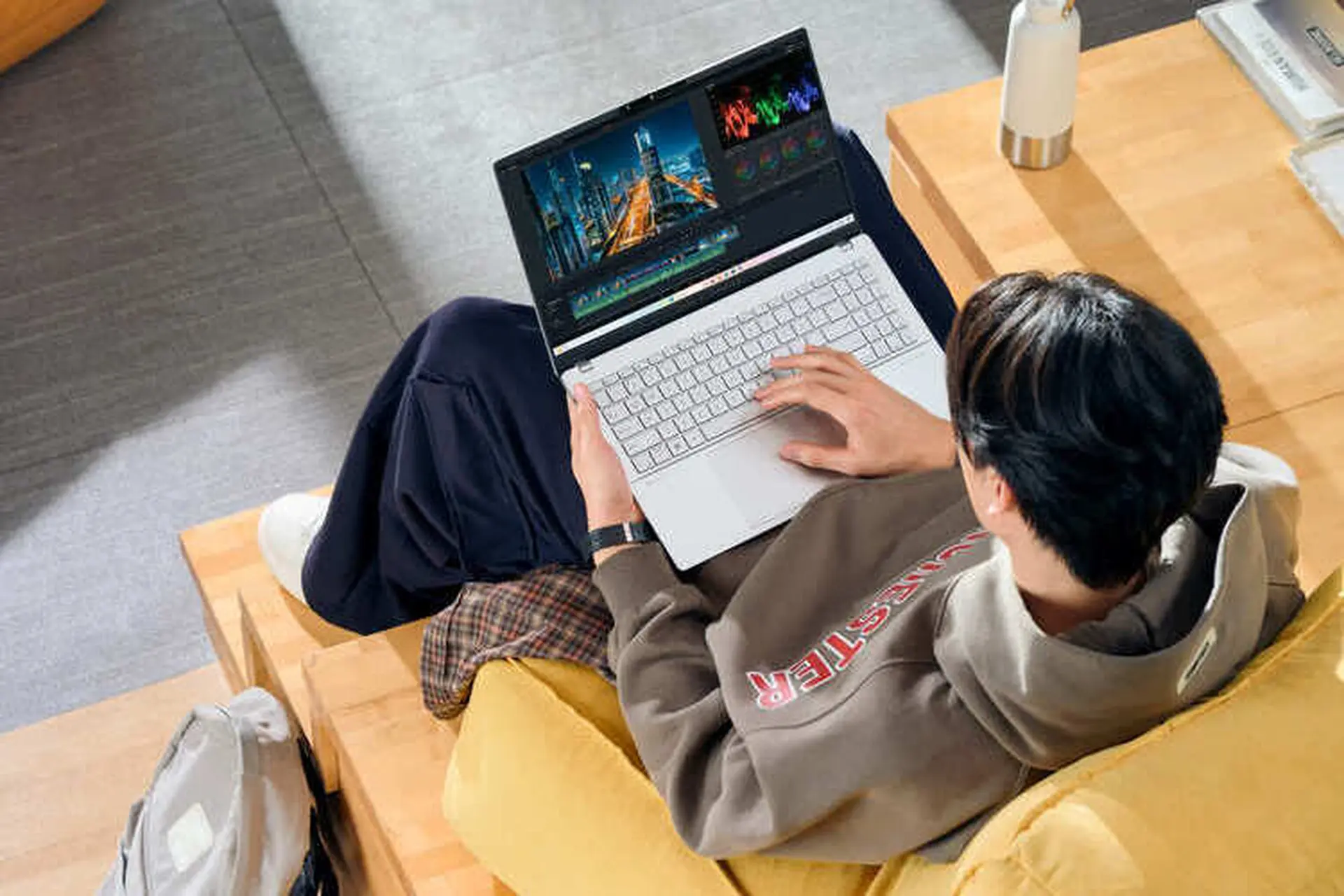 Top laptop cho sinh viên thiết kế đồ họa 2026 hiệu năng cực đỉnh, màn hình sắc nét