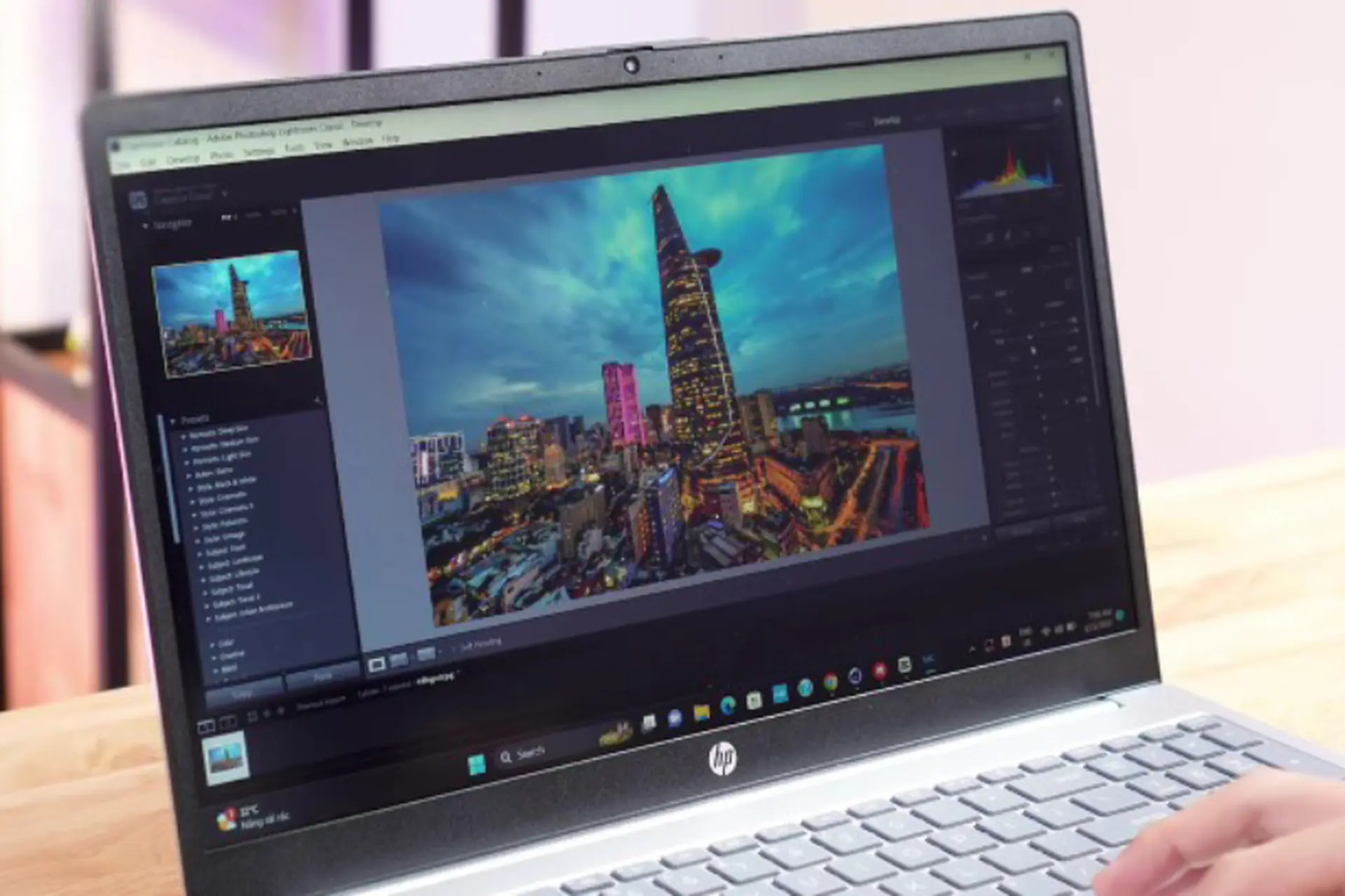 Điểm danh top 5 laptop Core i7 giá rẻ 2026: Lựa chọn tối ưu cho mục đích học tập và làm việc