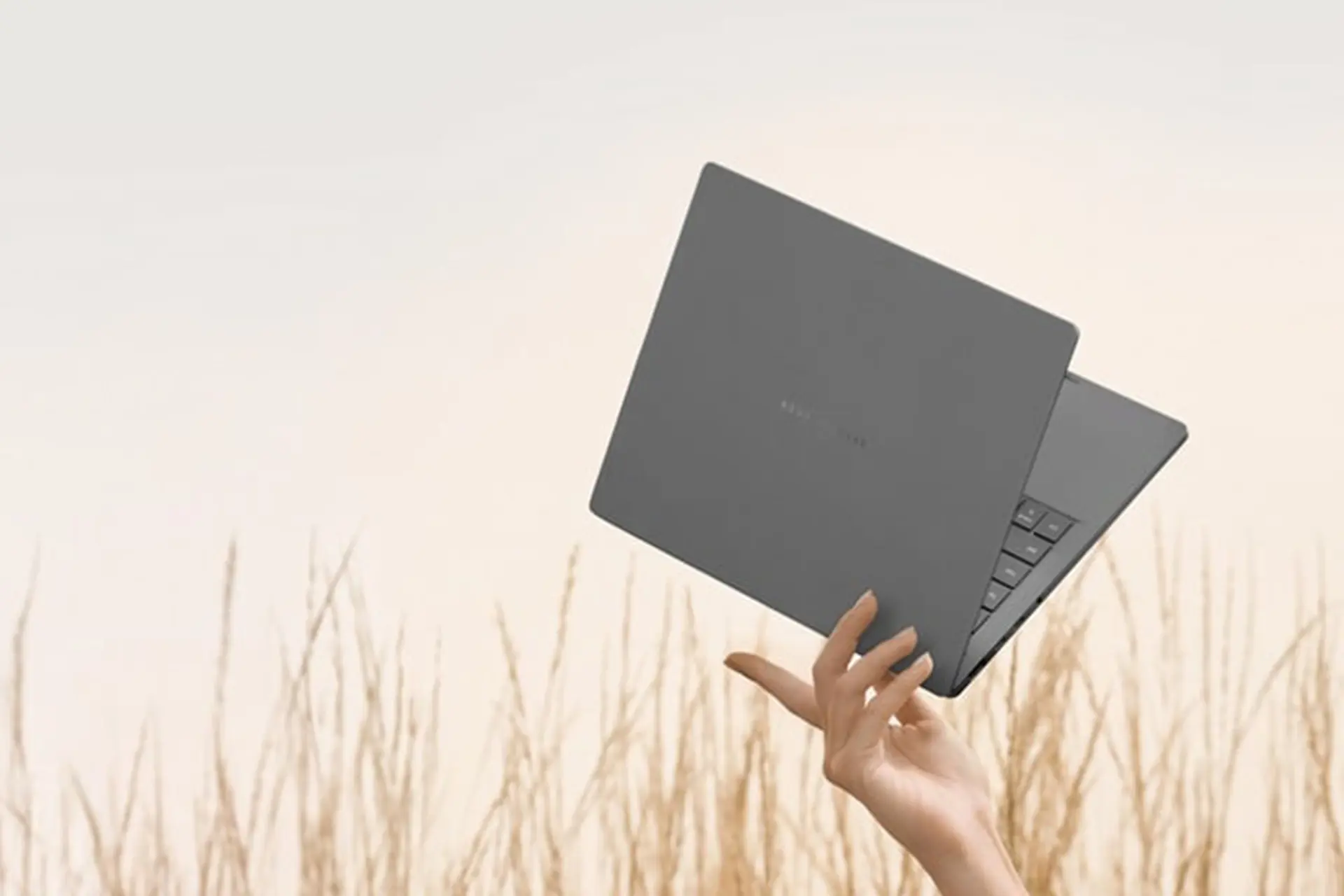 Laptop mỏng nhẹ 2026: Top sản phẩm nổi bật cho nhu cầu học tập và công việc