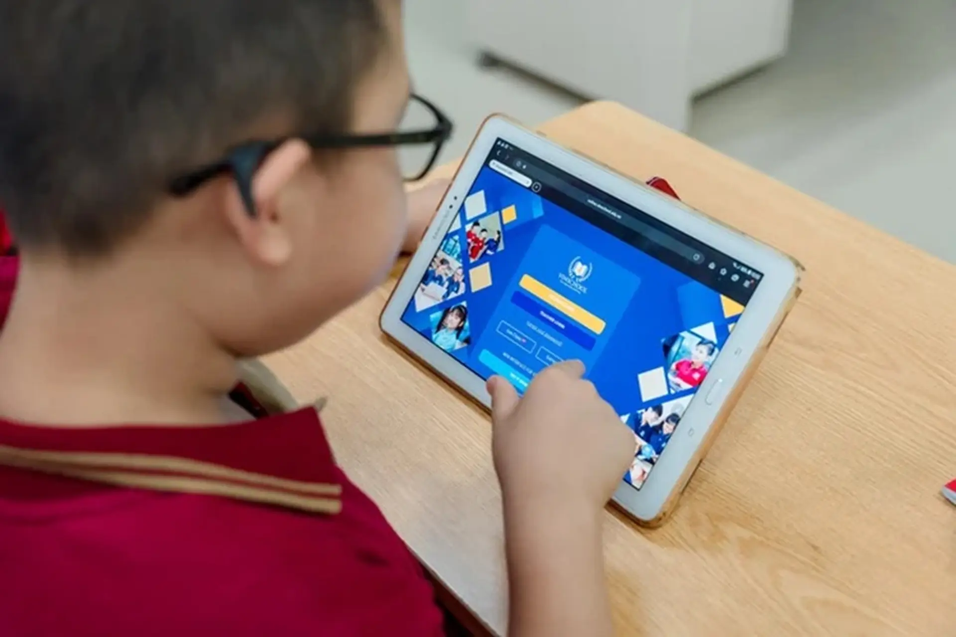 Tải LMS Vinschool: Truy cập và tương tác với hệ thống đào tạo của Vinschool