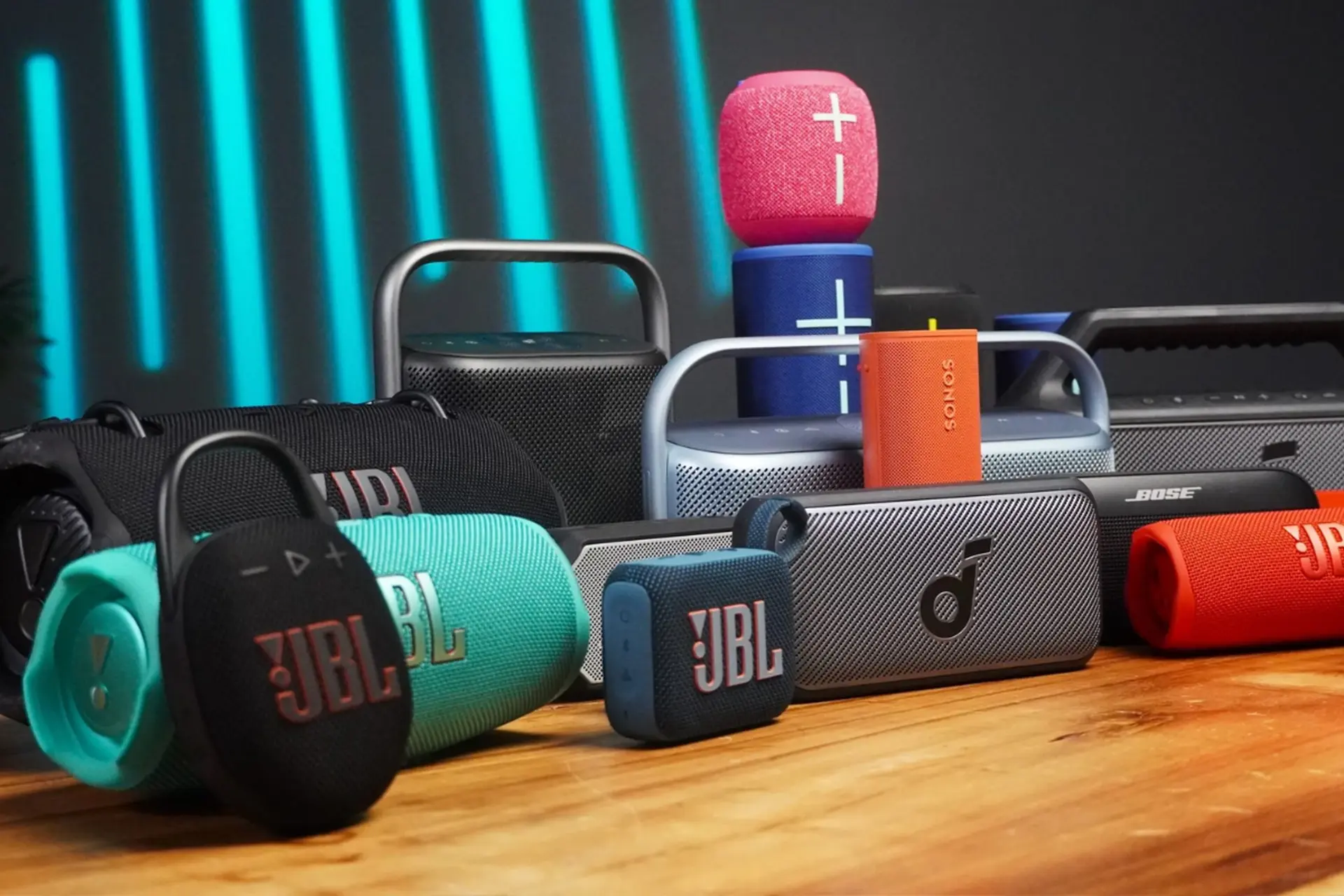 Loa Bluetooth giá bao nhiêu? Gợi ý mức ngân sách lý tưởng cho từng nhu cầu sử dụng