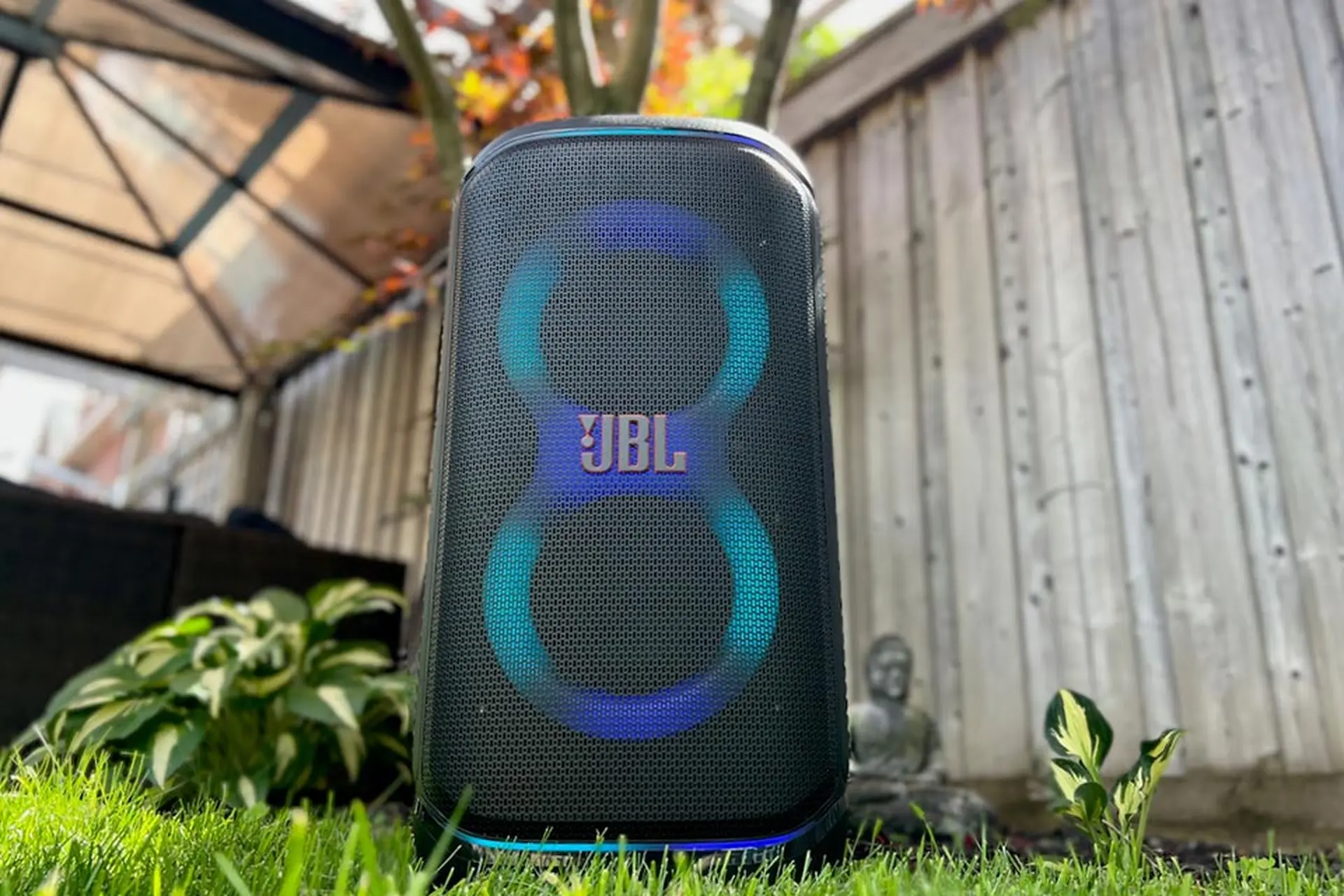 Khám phá loa JBL karaoke hay nhất: Lựa chọn hoàn hảo cho không gian âm nhạc của bạn
