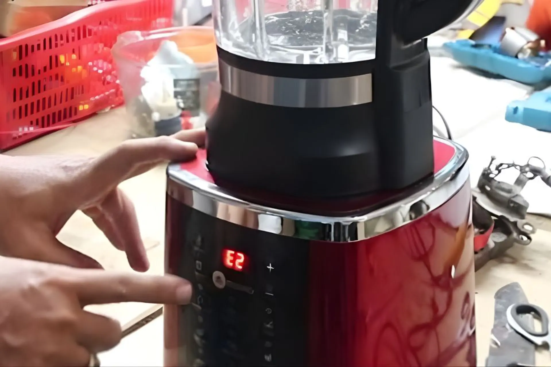 Lỗi E2 máy xay sữa hạt - nguyên nhân, dấu hiệu và cách khắc phục hiệu quả tại nhà
