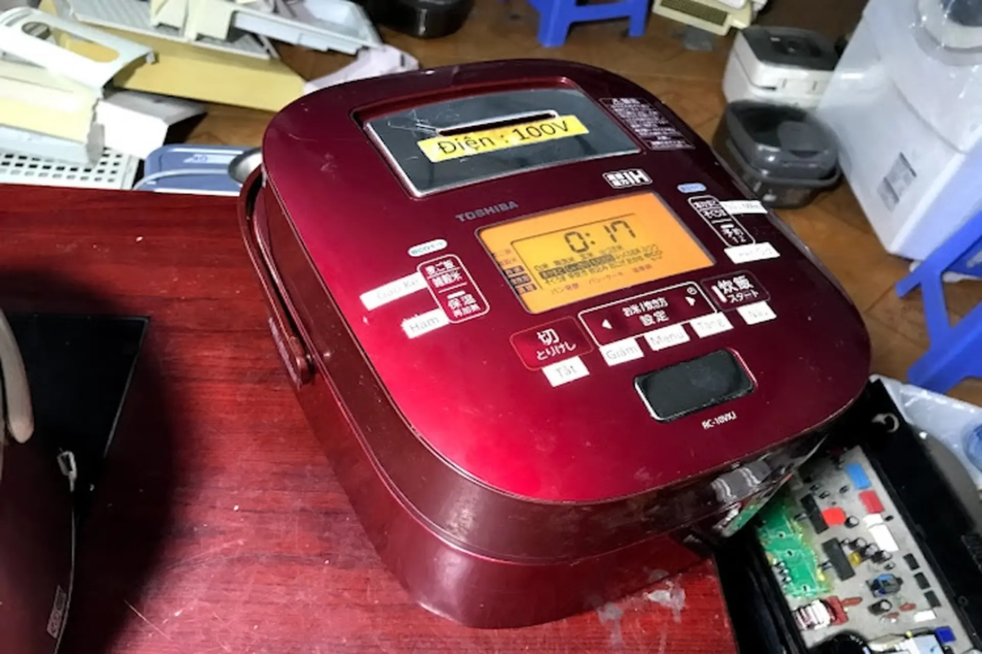 Tổng hợp mã lỗi nồi cơm Toshiba nội địa: Ý nghĩa, nguyên nhân và cách xử lý
