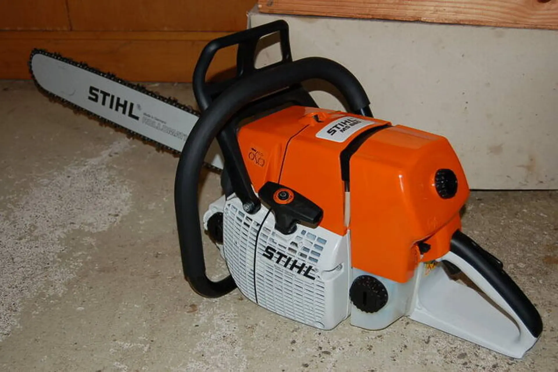 Máy cưa Stihl có tốt không? Top 5 mẫu máy cưa Stihl giá rẻ, chất lượng tốt nhất 2024