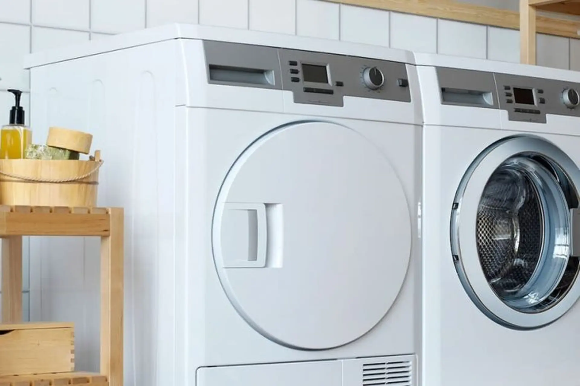 Máy giặt AQUA không xả nước: Nguyên nhân và cách khắc phục nhanh chóng tại nhà