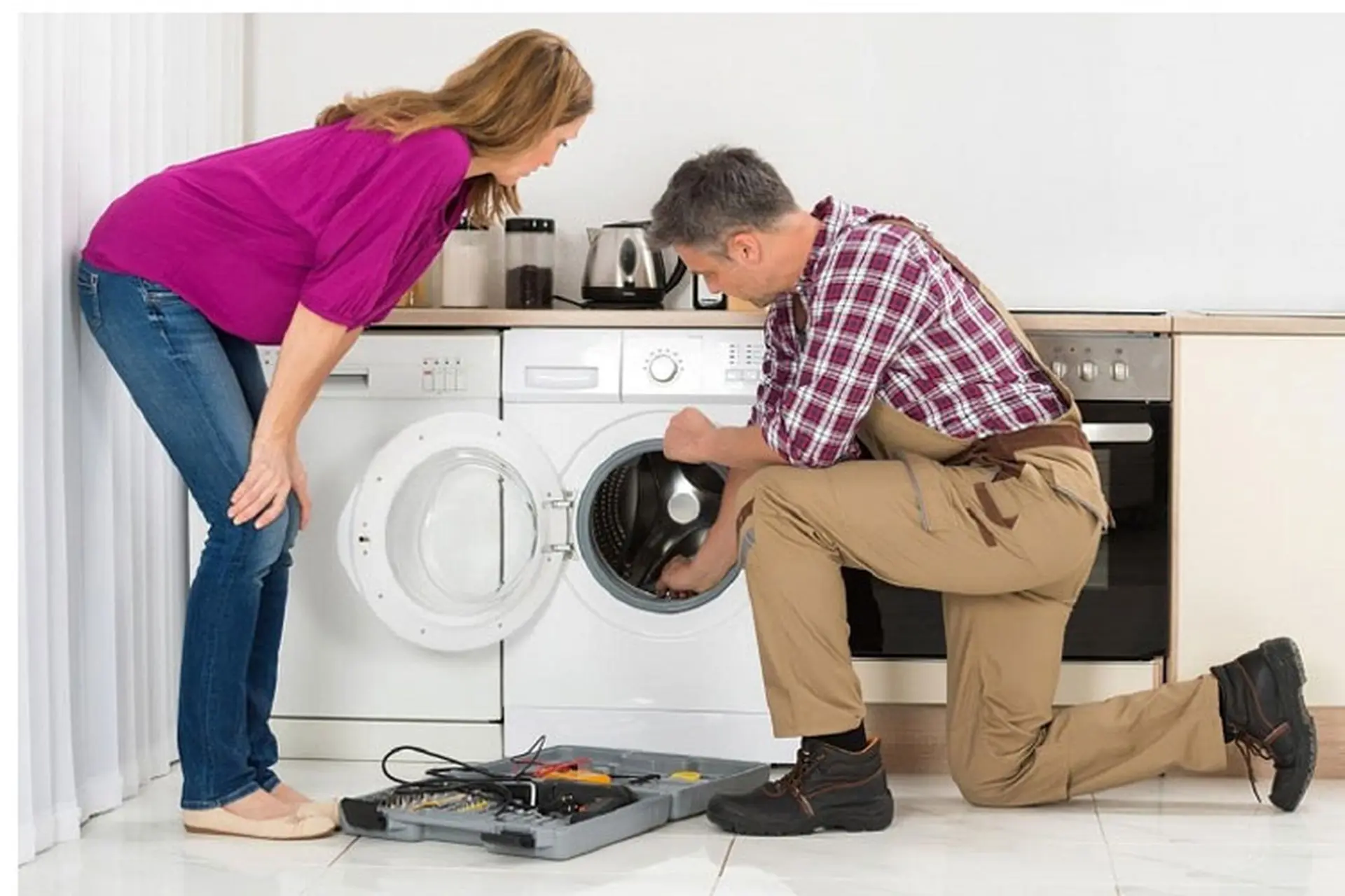 Máy giặt bị ngắt đột ngột: Tìm hiểu nguyên nhân và cách khắc phục hiệu quả nhất