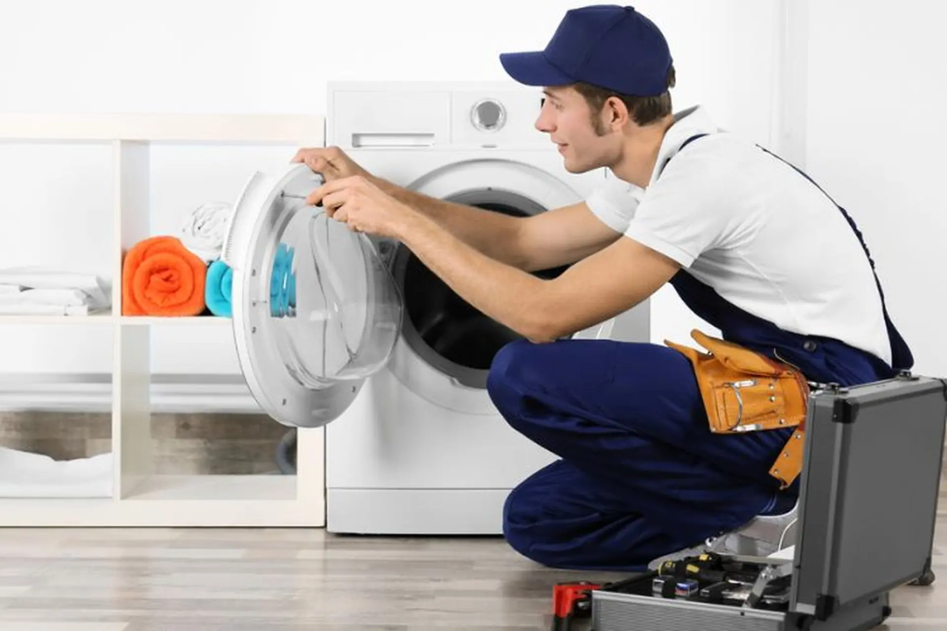 Máy giặt kêu tiếng như va chạm kim loại: 4 nguyên nhân phổ biến và cách khắc phục đơn giản