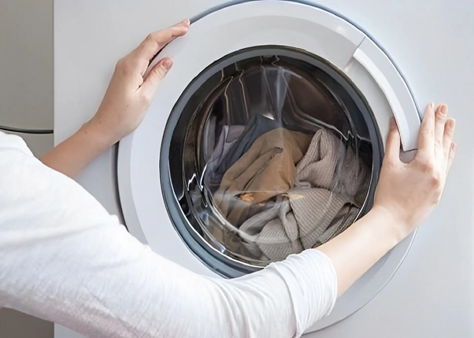 Máy giặt Toshiba báo lỗi C21: Tìm hiểu các nguyên nhân và 4 cách xử lý đơn giản nhất