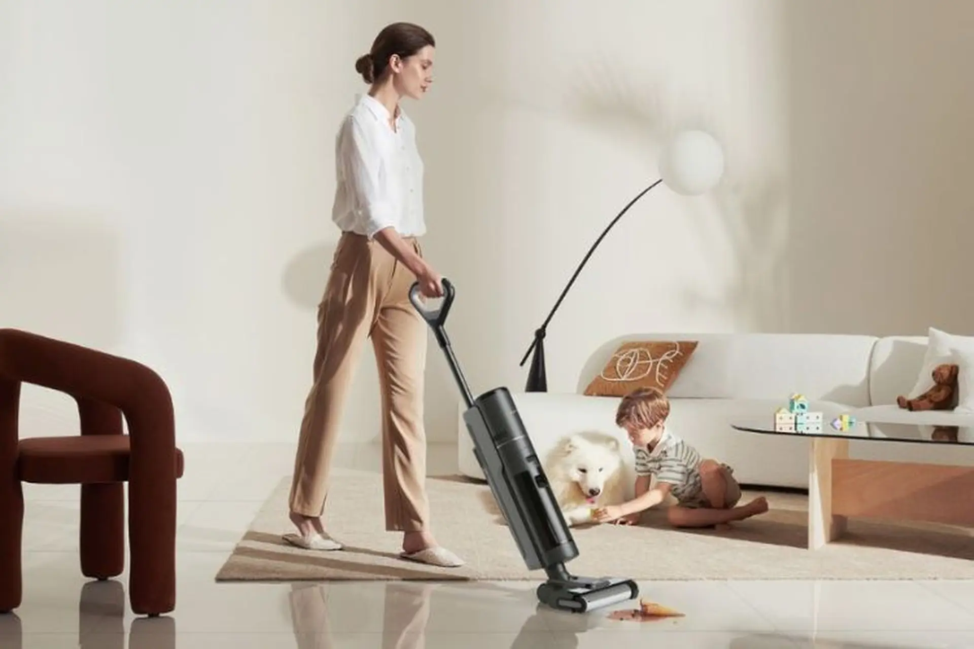 Máy hút bụi Dreame H12S AE có tốt không? Có nên mua thiết bị này để dọn dẹp nhà cửa hàng ngày?