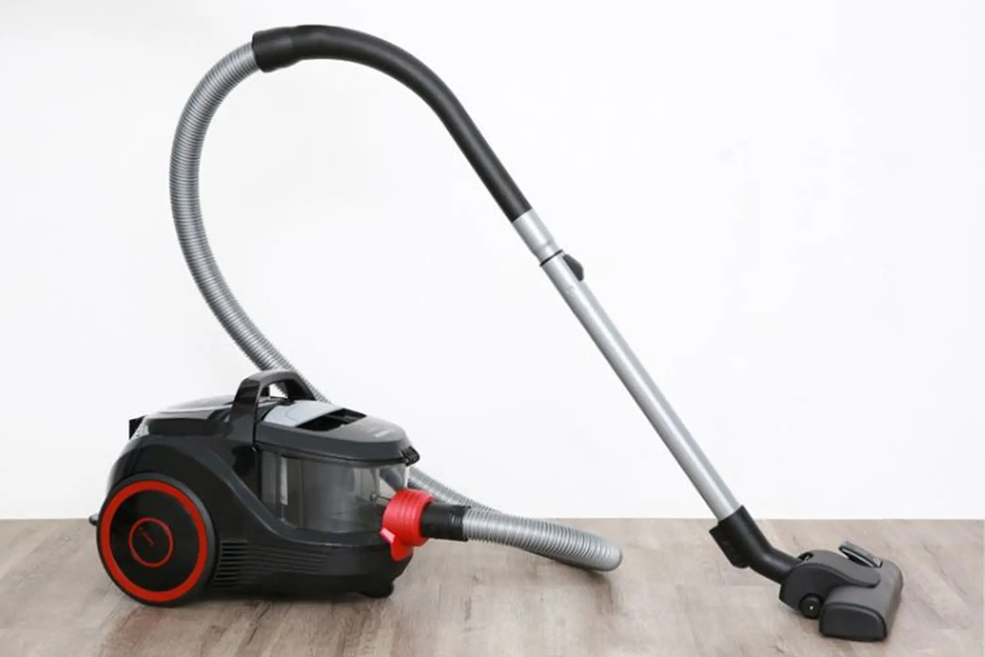 Máy hút bụi lau nhà bị kẹt motor là do đâu? Tìm hiểu biện pháp xử lý hiệu quả